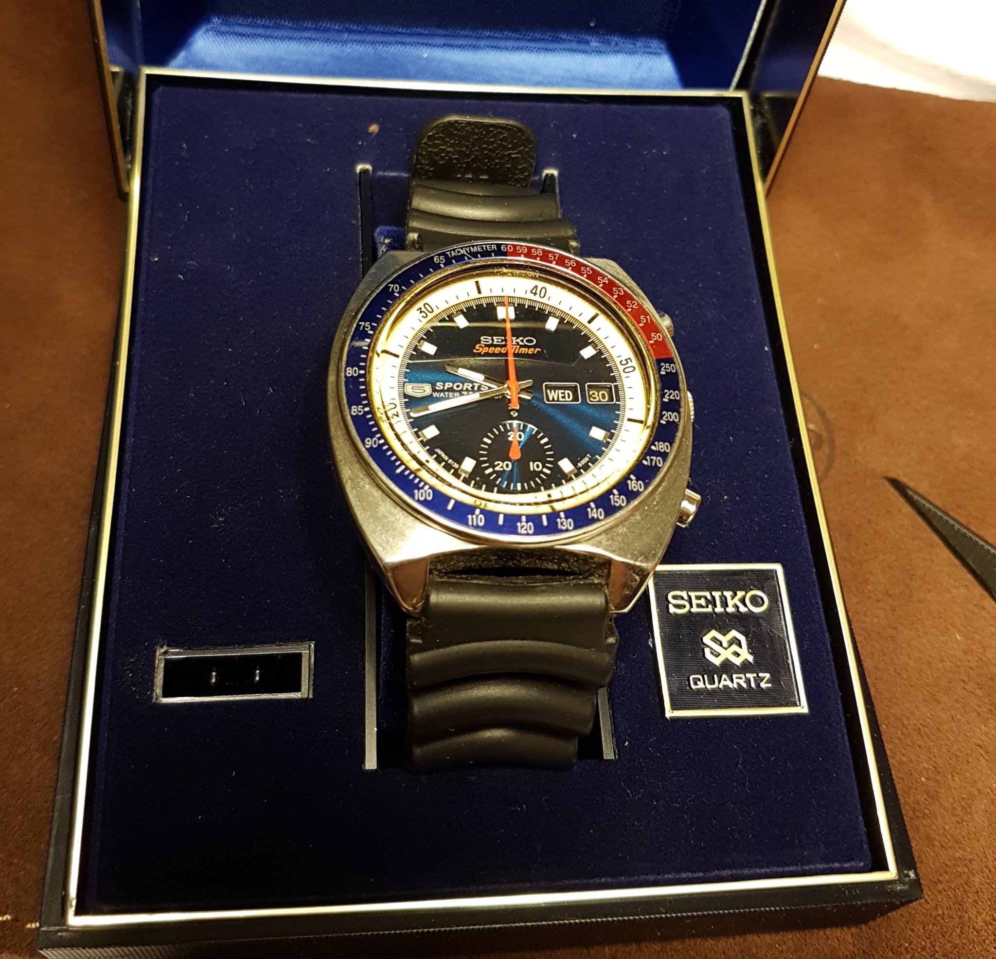 seiko 5 sports speedtimer