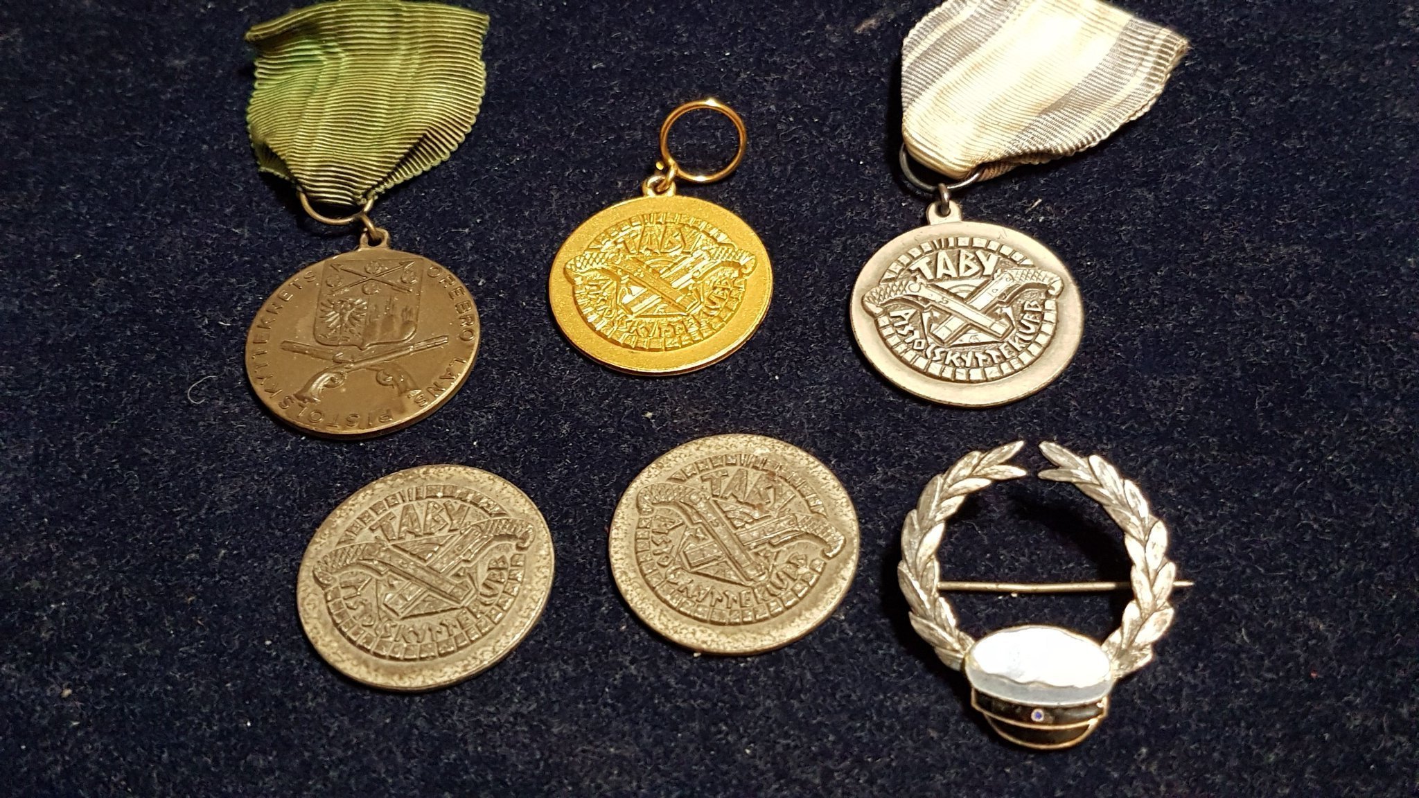 Medaljer i Silver (398197043) ᐈ AuktionL.I.M.S på Tradera