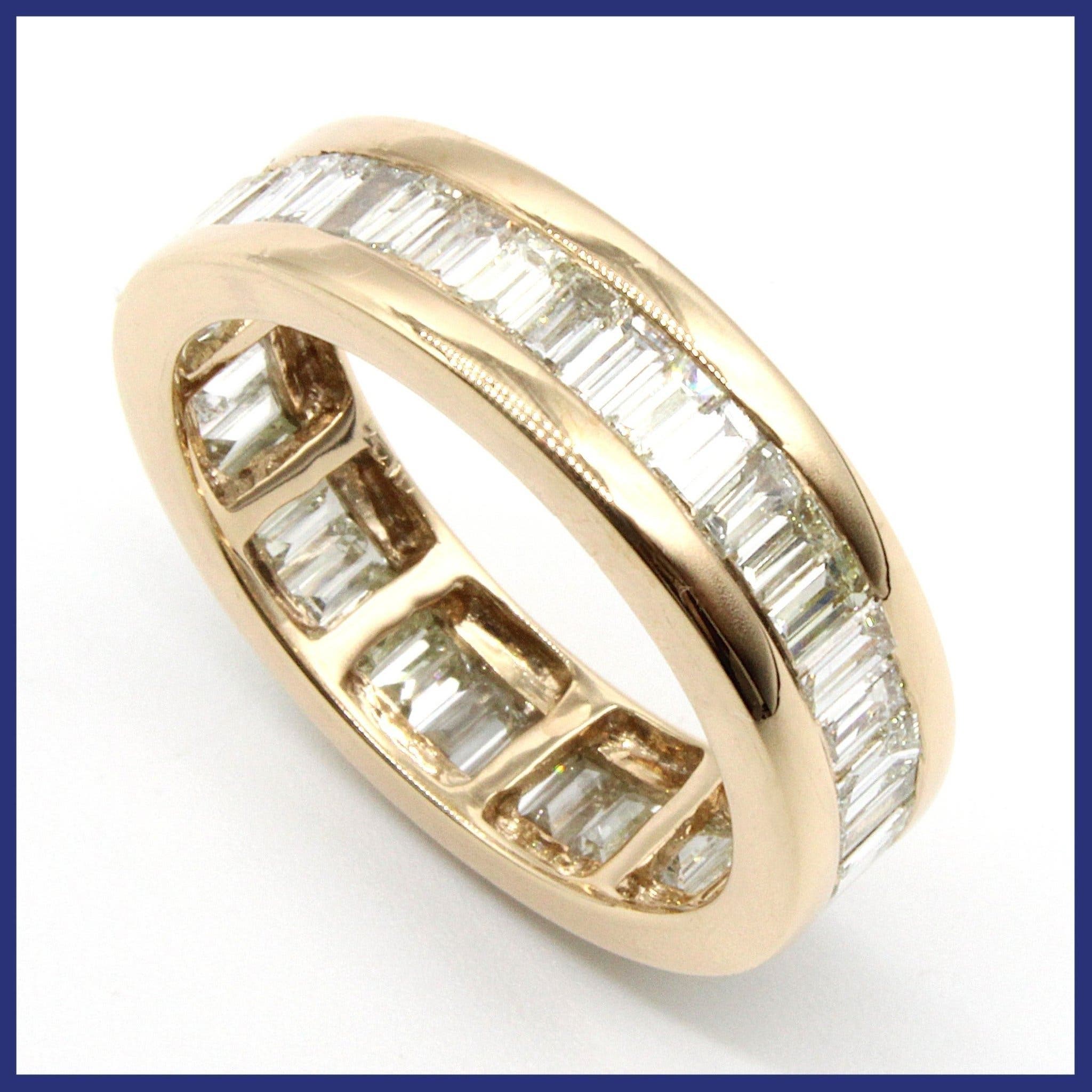 Ring, 18K guld, allians, naturliga baguettslipade diamanter (1,9ct, stl 17,75mm)