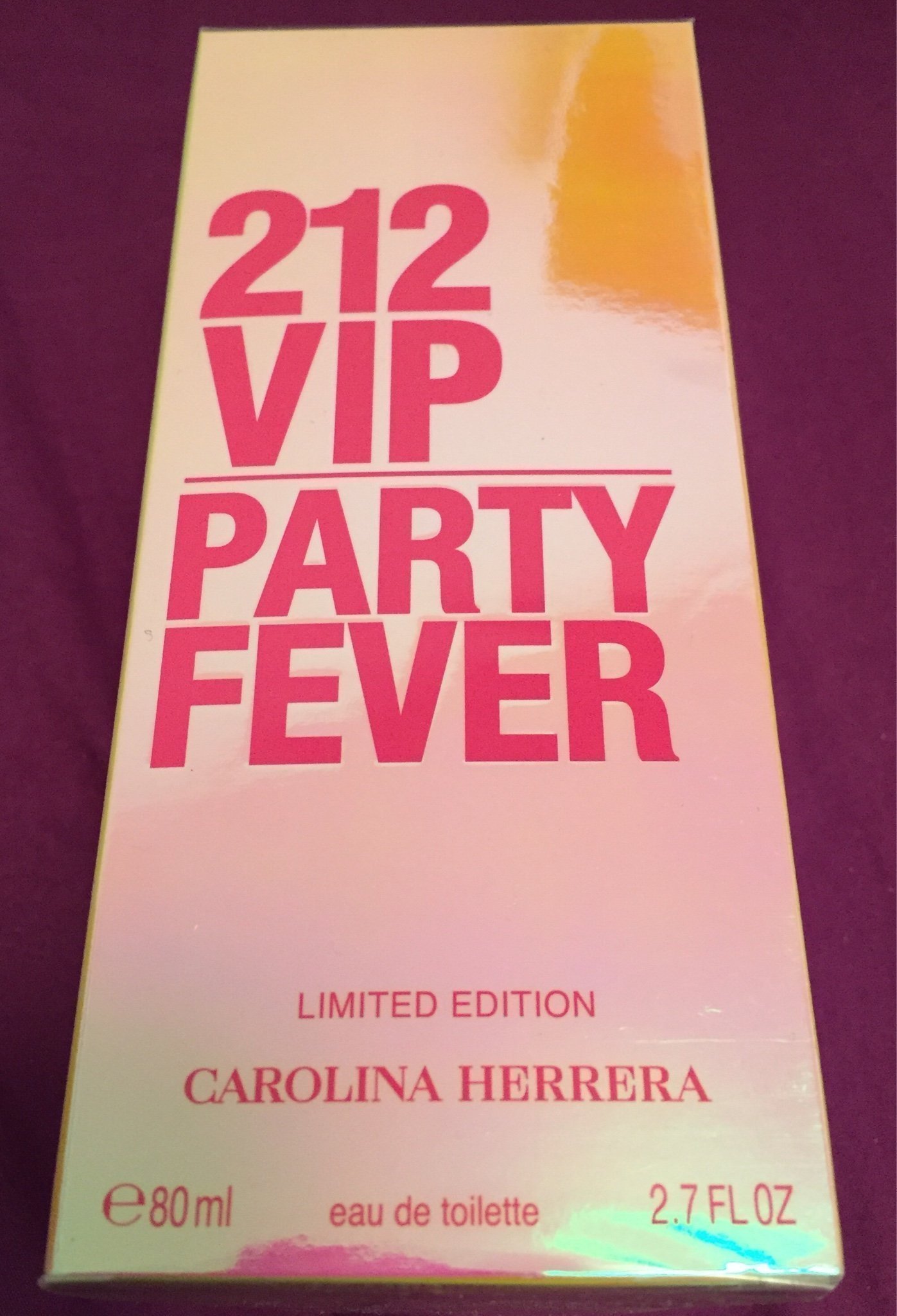 Carolina Herrera 212 VIP party fever, limited e.. (408660598) ᐈ Köp på ...