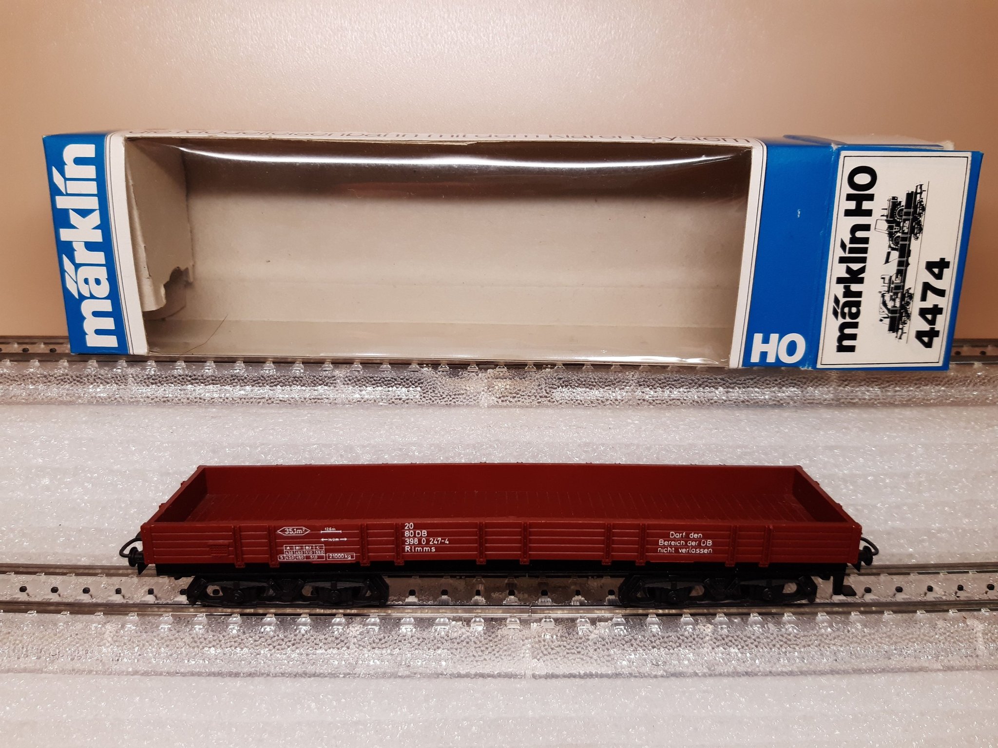 Se produkter som liknar Märklin 4474 DB 4 axlarna fla.. på Tradera ...