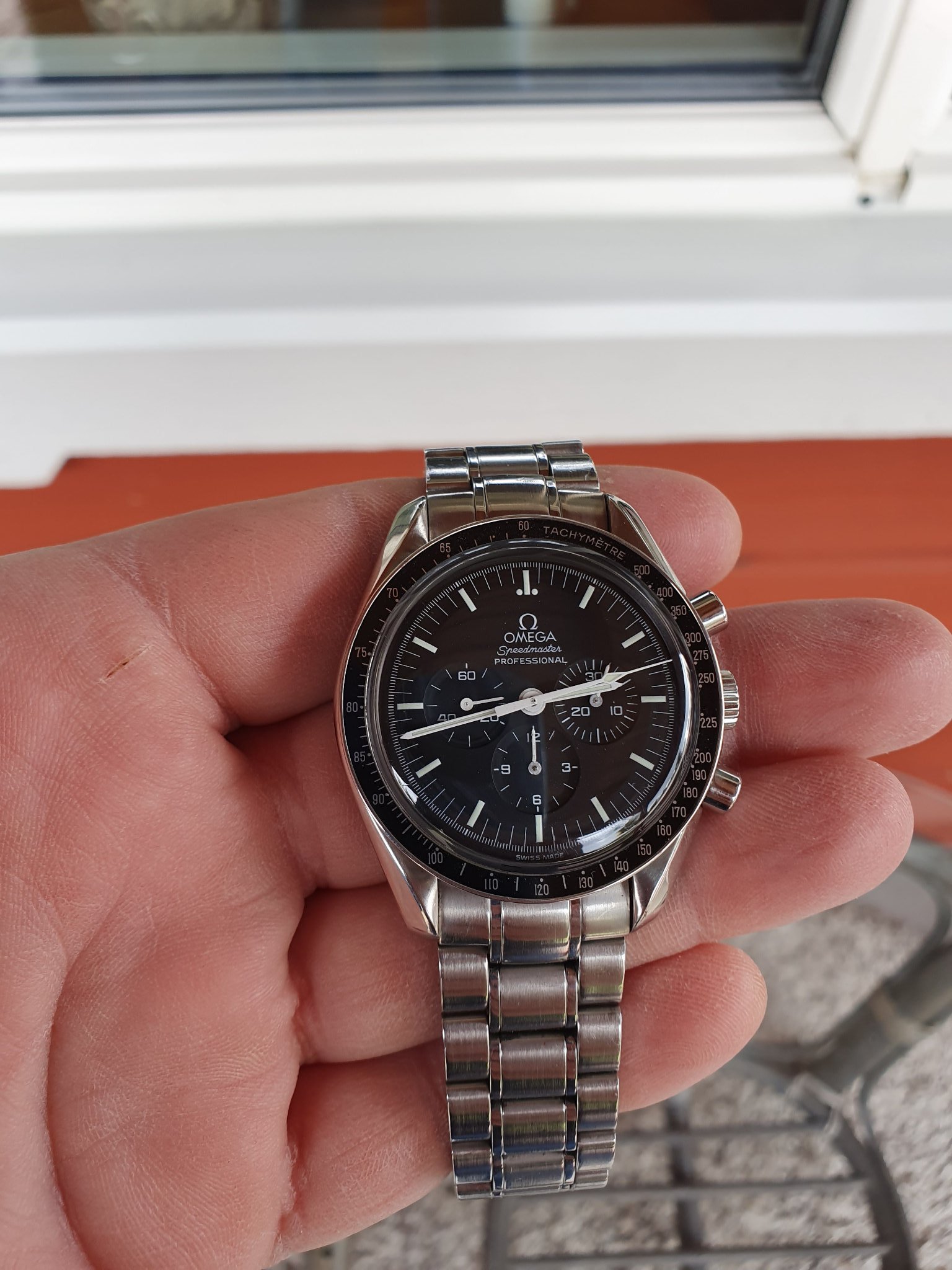 omega speedmaster 42mm automatic
