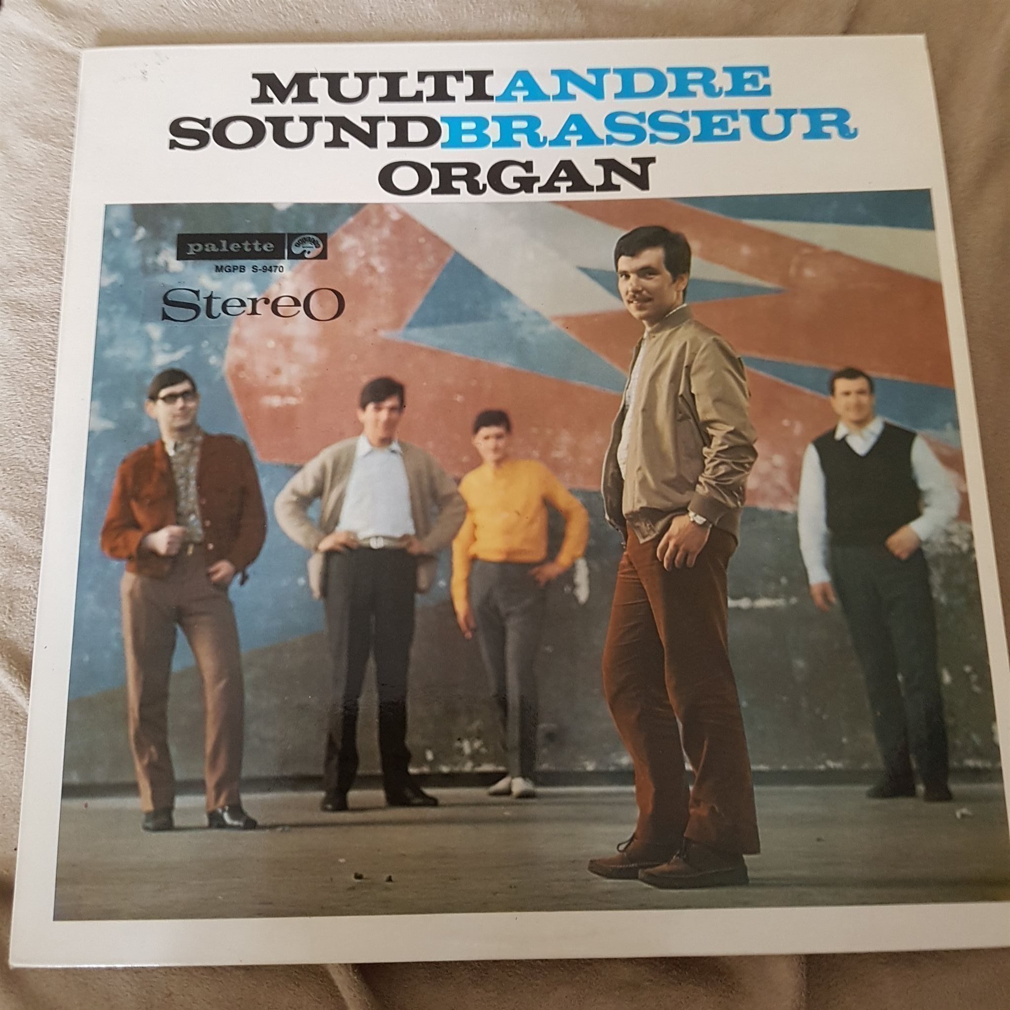 Andre Brasseur: Multi Sound Organ