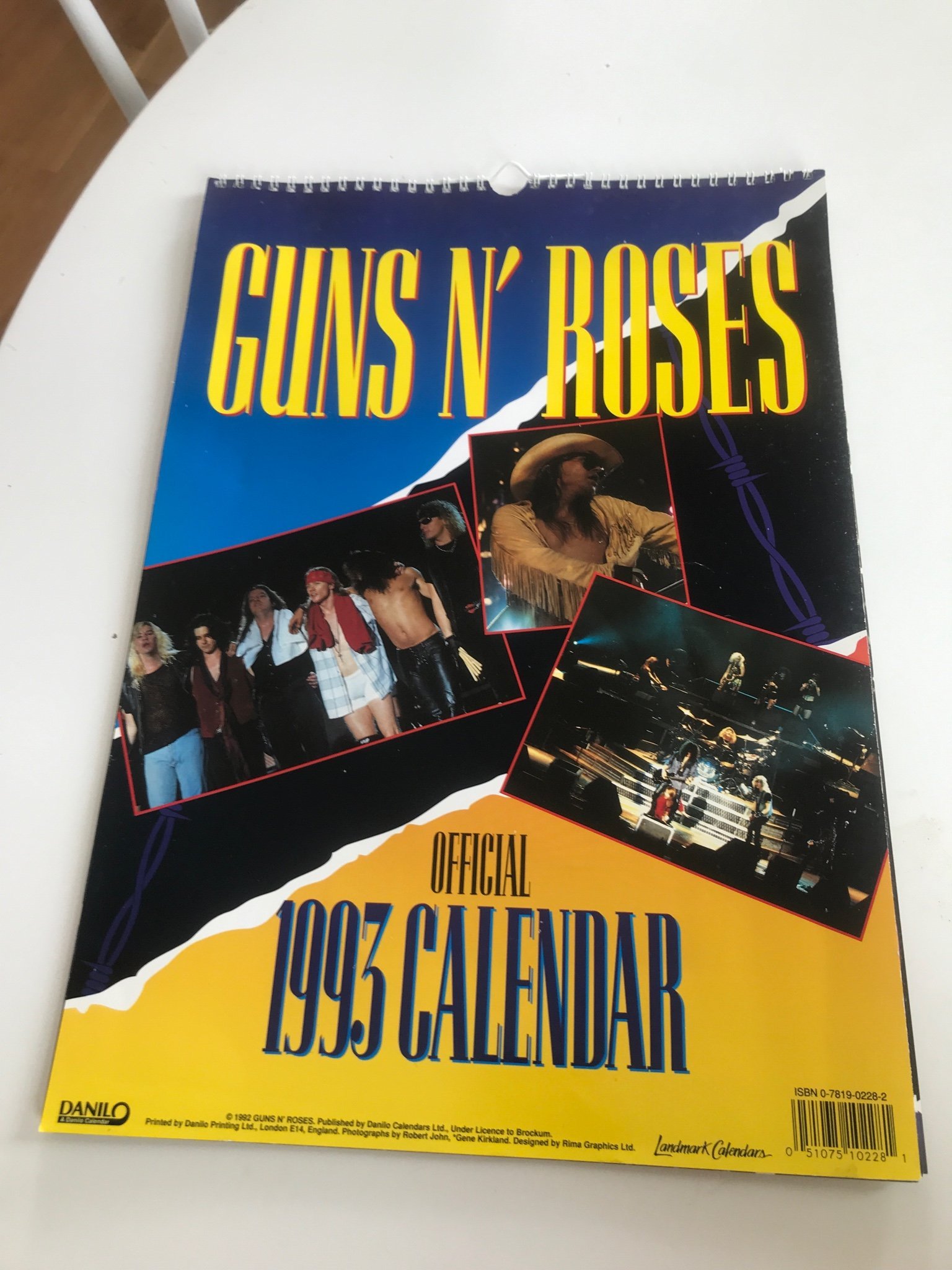 Guns N Roses V ggkalender 1993 407920206 K p P Tradera Guns N Roses V ggkalender 1993 407920206 K p P Tradera