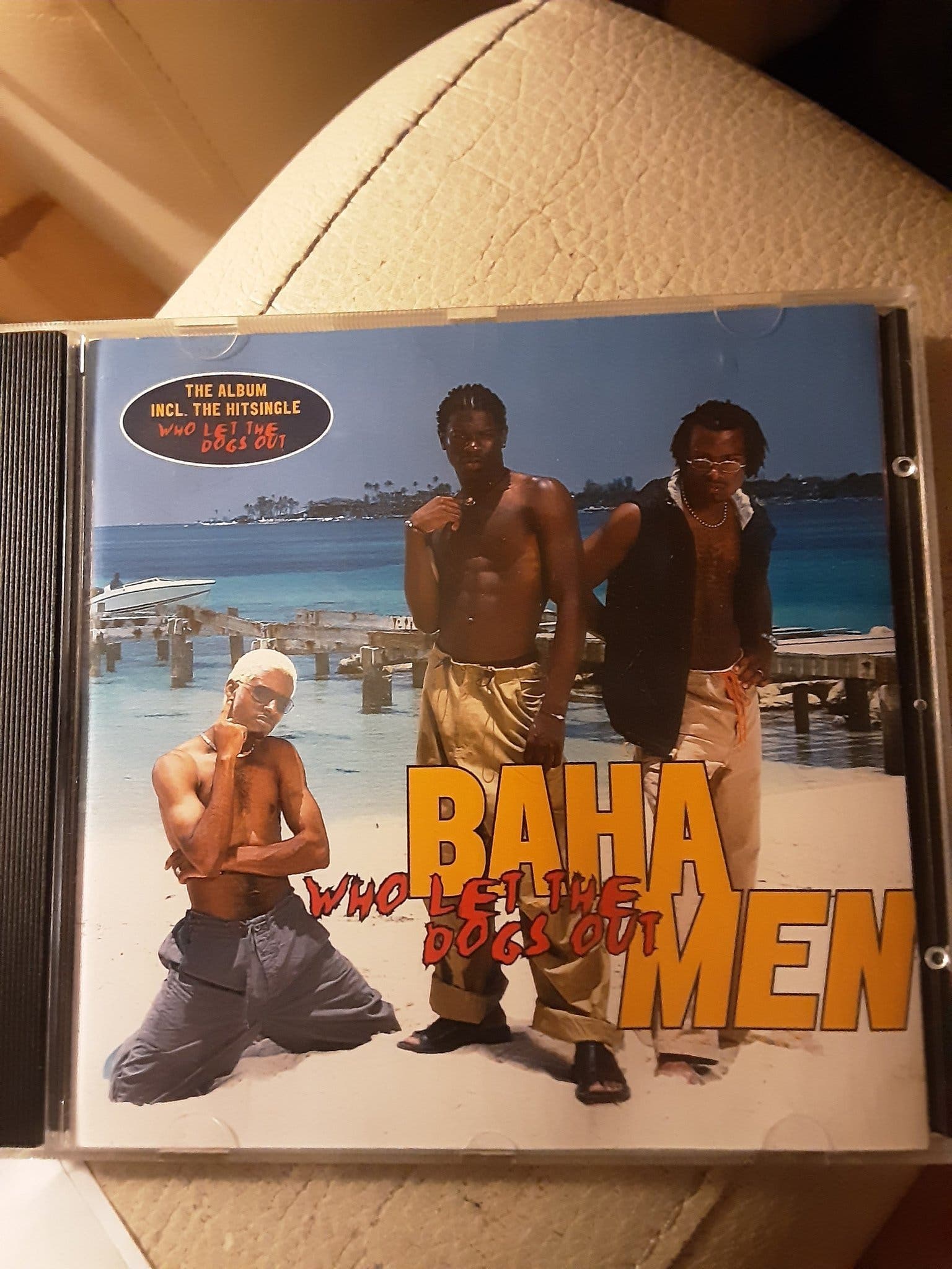 Se Produkter Som Liknar Baha Men Who Let The Dogs Out P Tradera Se produkter som liknar baha men who let the dogs out p tradera