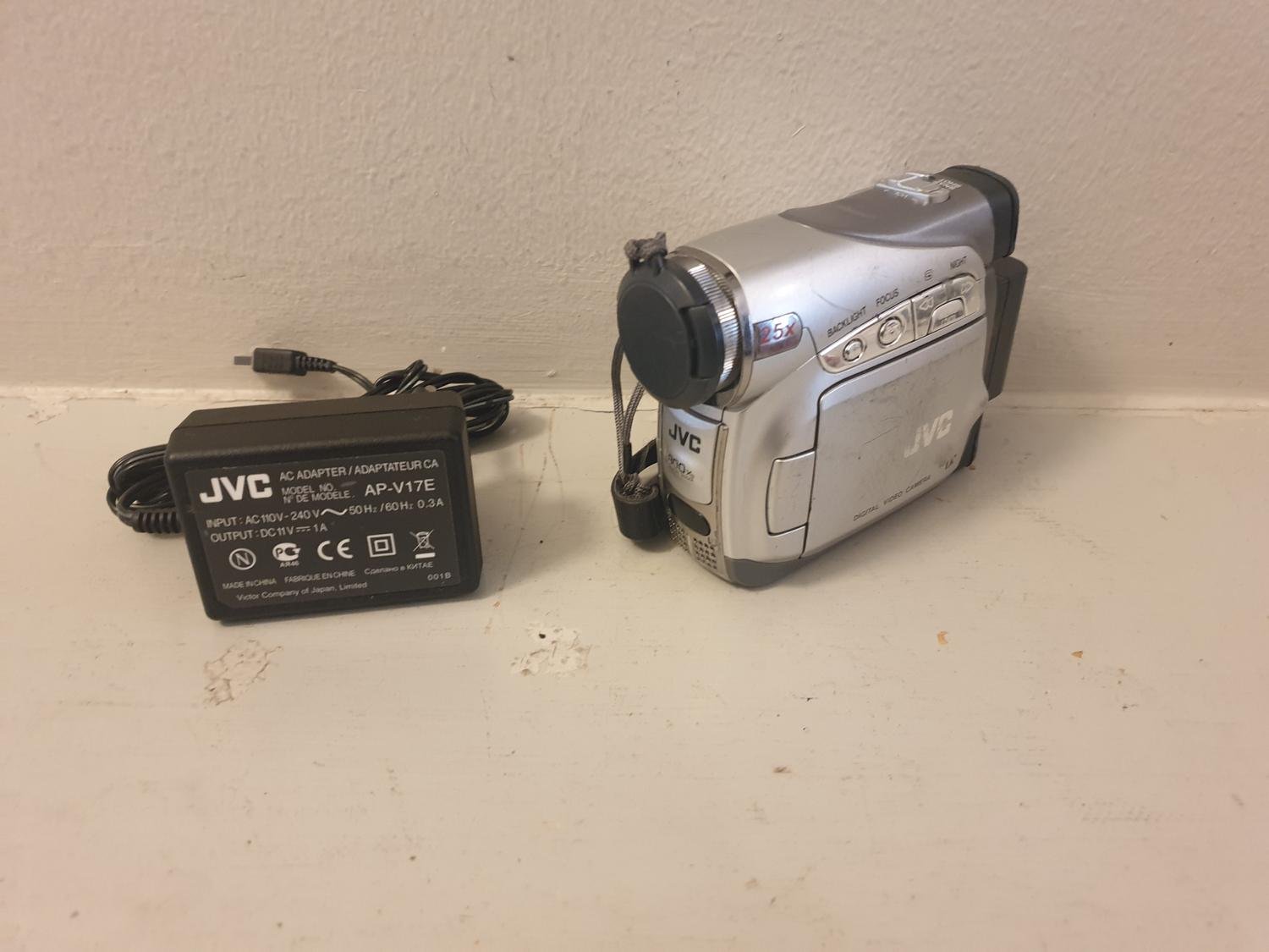 JVC VIDEO KAMERA GRD239E (404361978) ᐈ LenasSecondhandkuriosa på