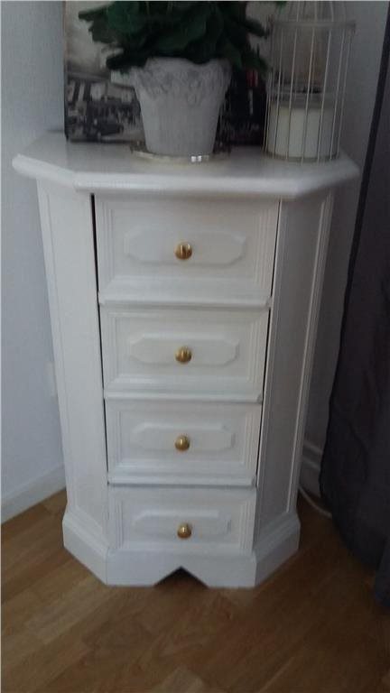 Vitt byrÃ¥/skÃ¥p med lÃ¥dor shabby chic inredning pÃ¥ tradera.com Ãvriga