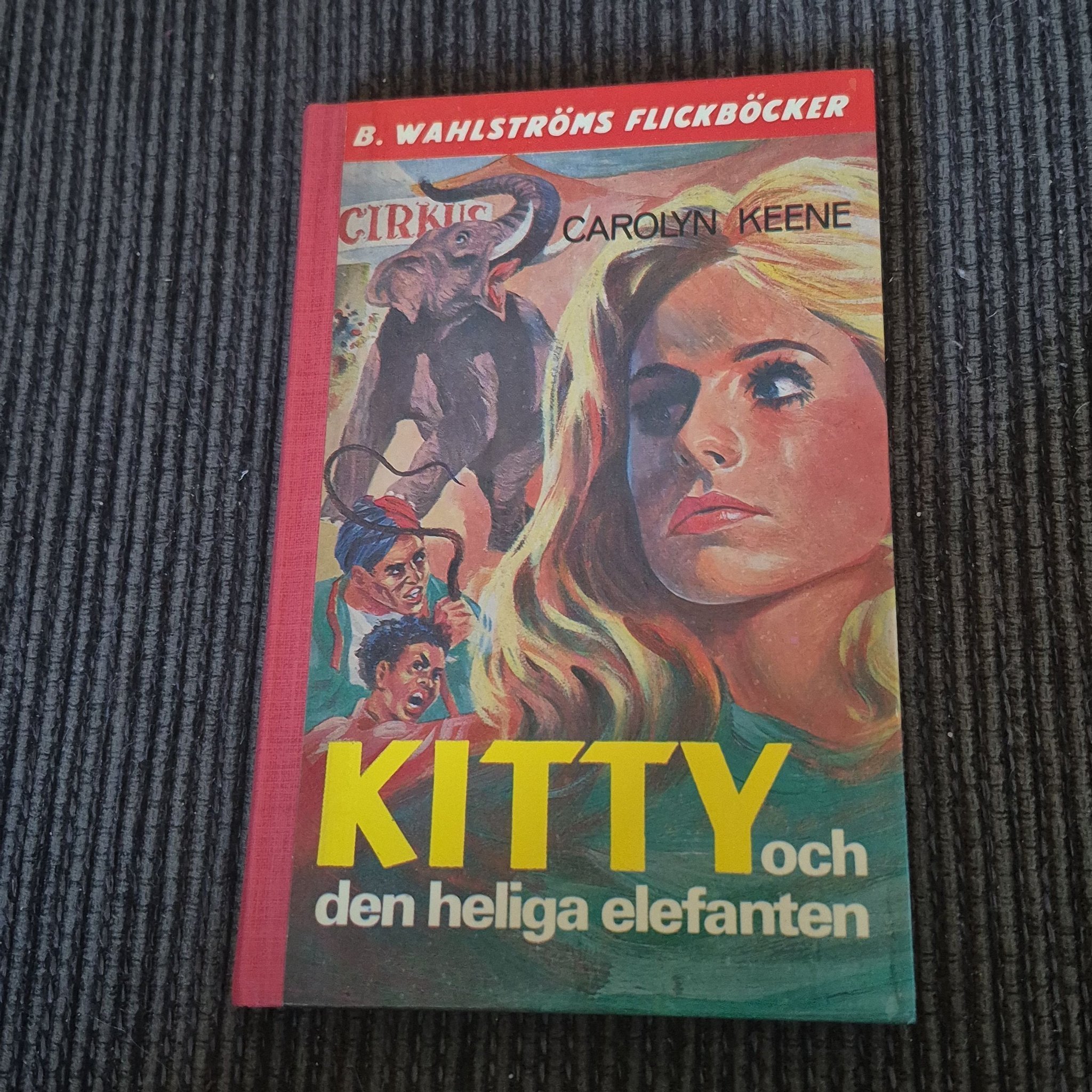 Kitty och den heliga elefanten av Carolyn Keene, 1974
