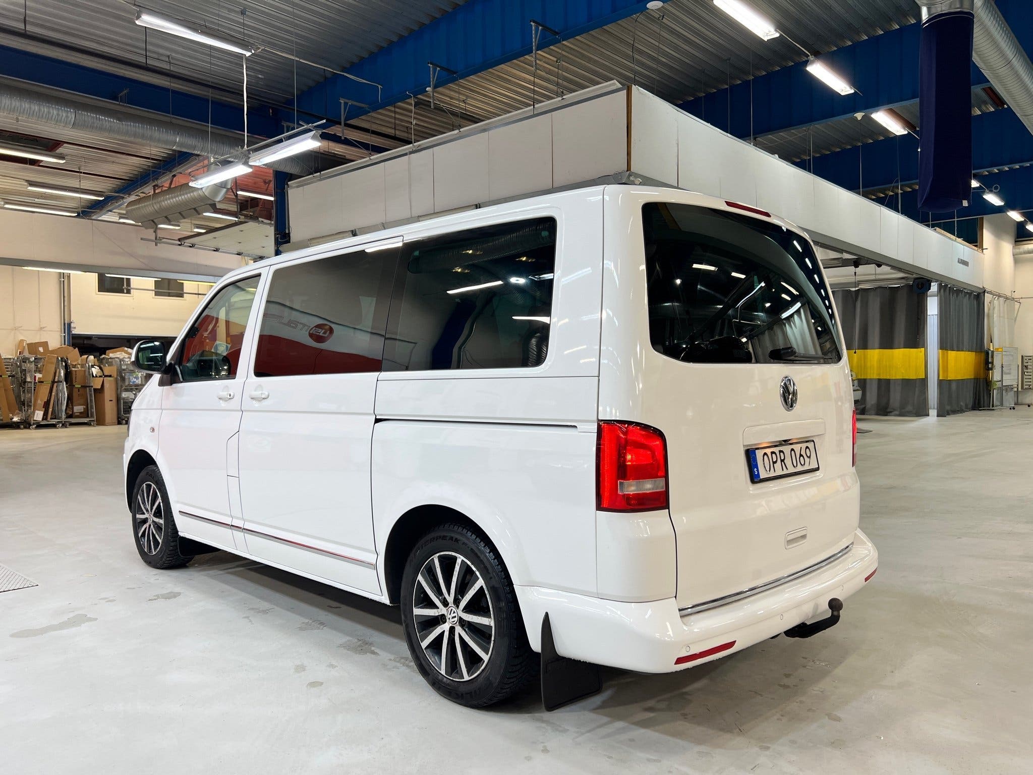 Volkswagen Multivan 2.0 TDI BMT DSG Sequential, 7-trins, 140ps, 2015
