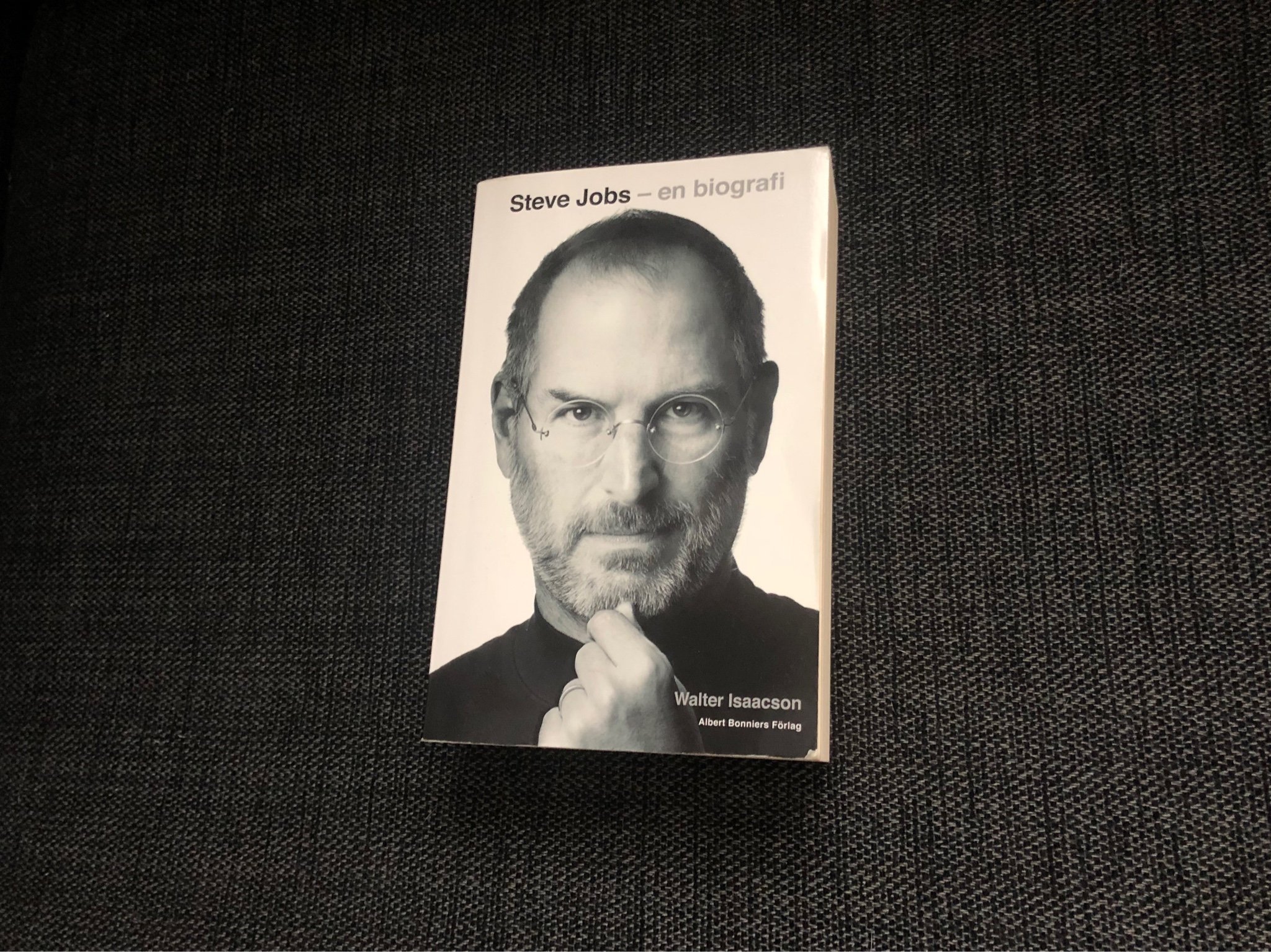 Steve Jobs en biografi Bok! (410371986) ᐈ Köp på Tradera