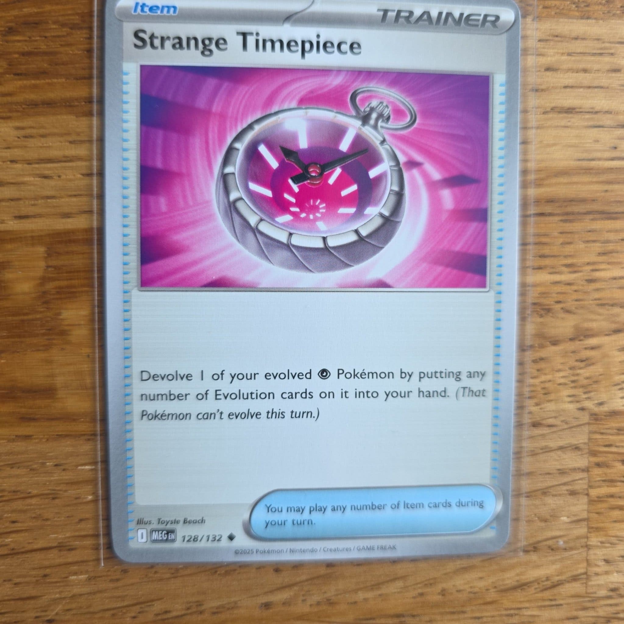 Strange Timepiece 128/132 Mega Evolution Pokemonkort