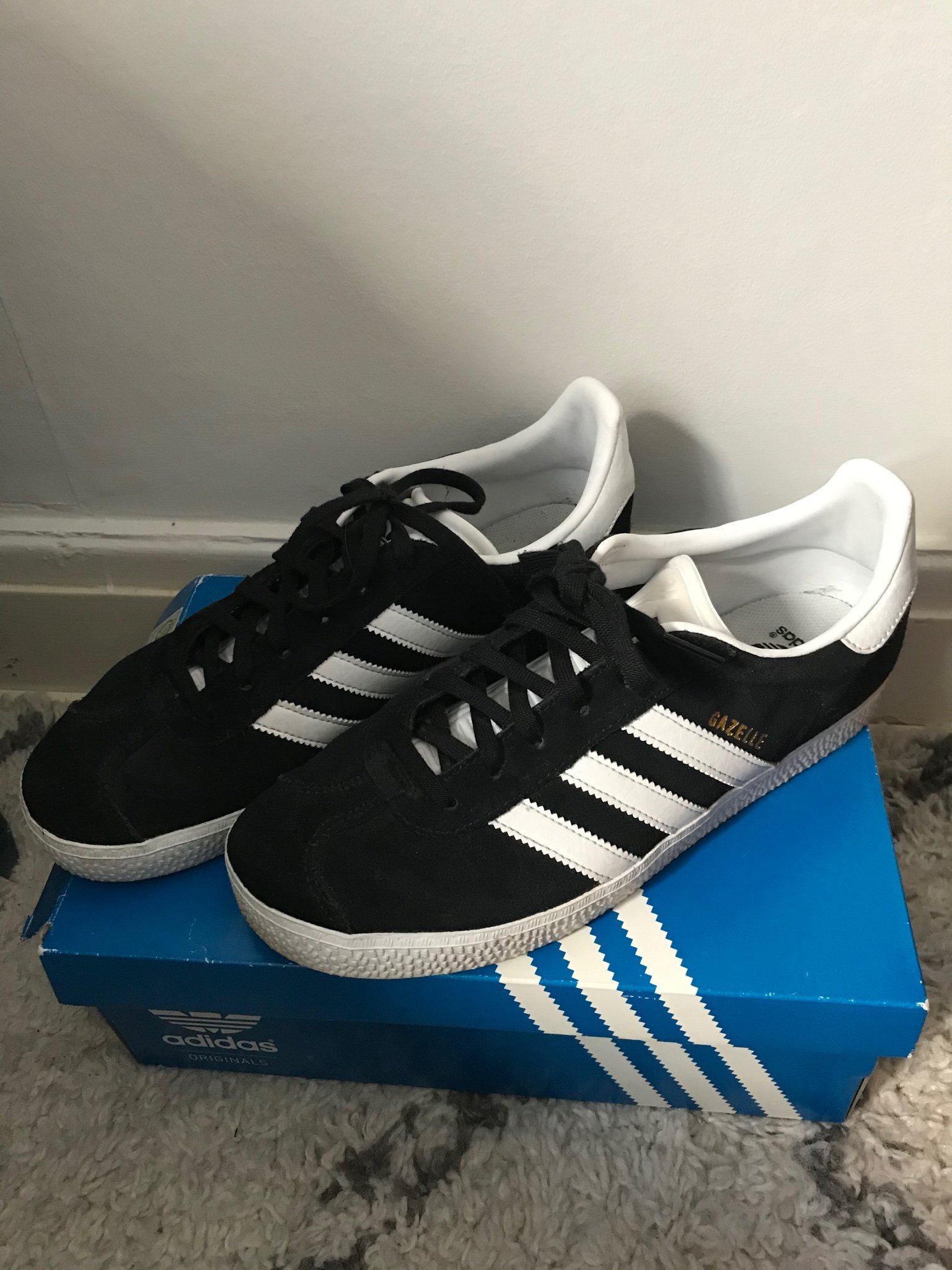 Adidas Gazelle Svart strl 38 2/3 (406931812) á KÃ¶p pÃ¥ Tradera