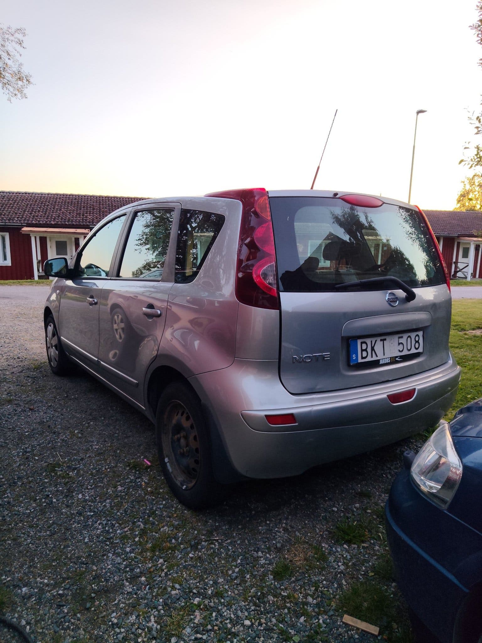 Nissan Note 1.6 Automatic, 4-trins, 110ps, 2009