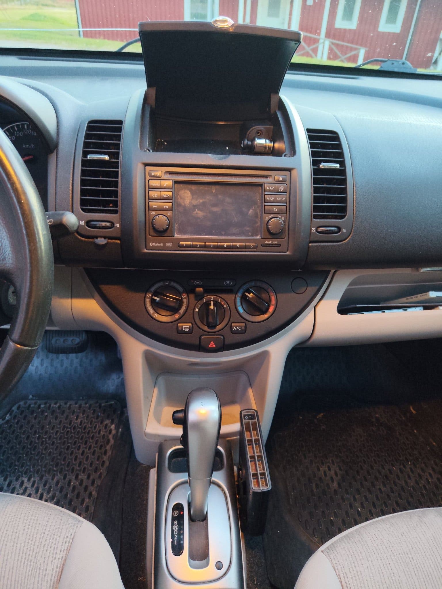 Nissan Note 1.6 Automatic, 4-trins, 110ps, 2009