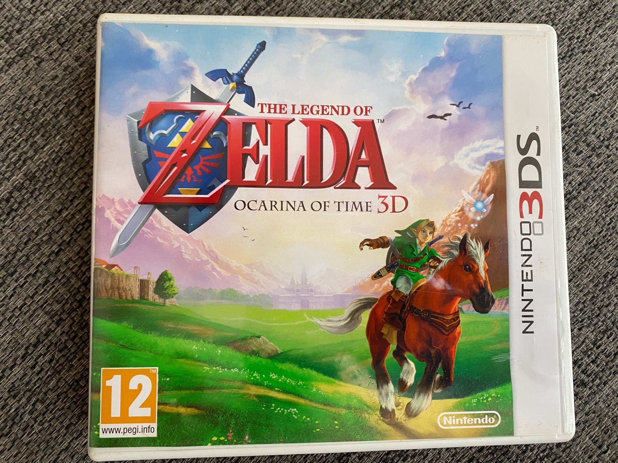 Zelda ocarina of Time Nintendo 3 DS (429364110) ᐈ Köp på Tradera