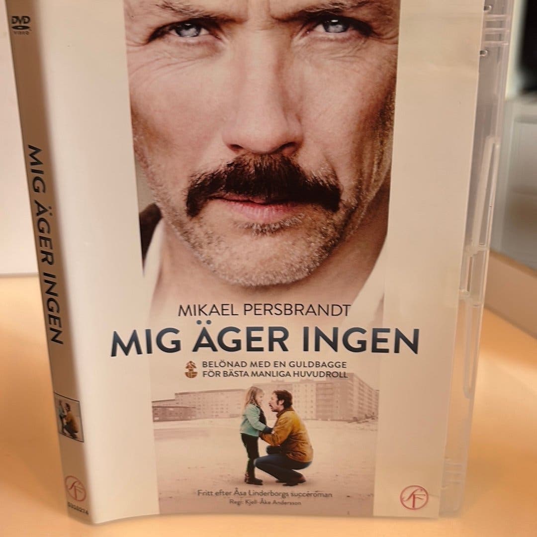 Mig äger ingen DVD mit Mikael Persbrandt