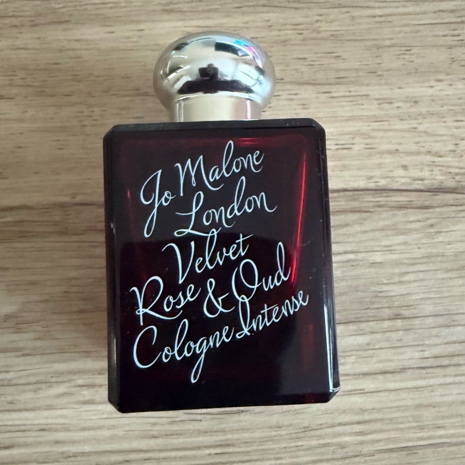 Jo Malone London Velvet Rose & Oud Cologne Intense available