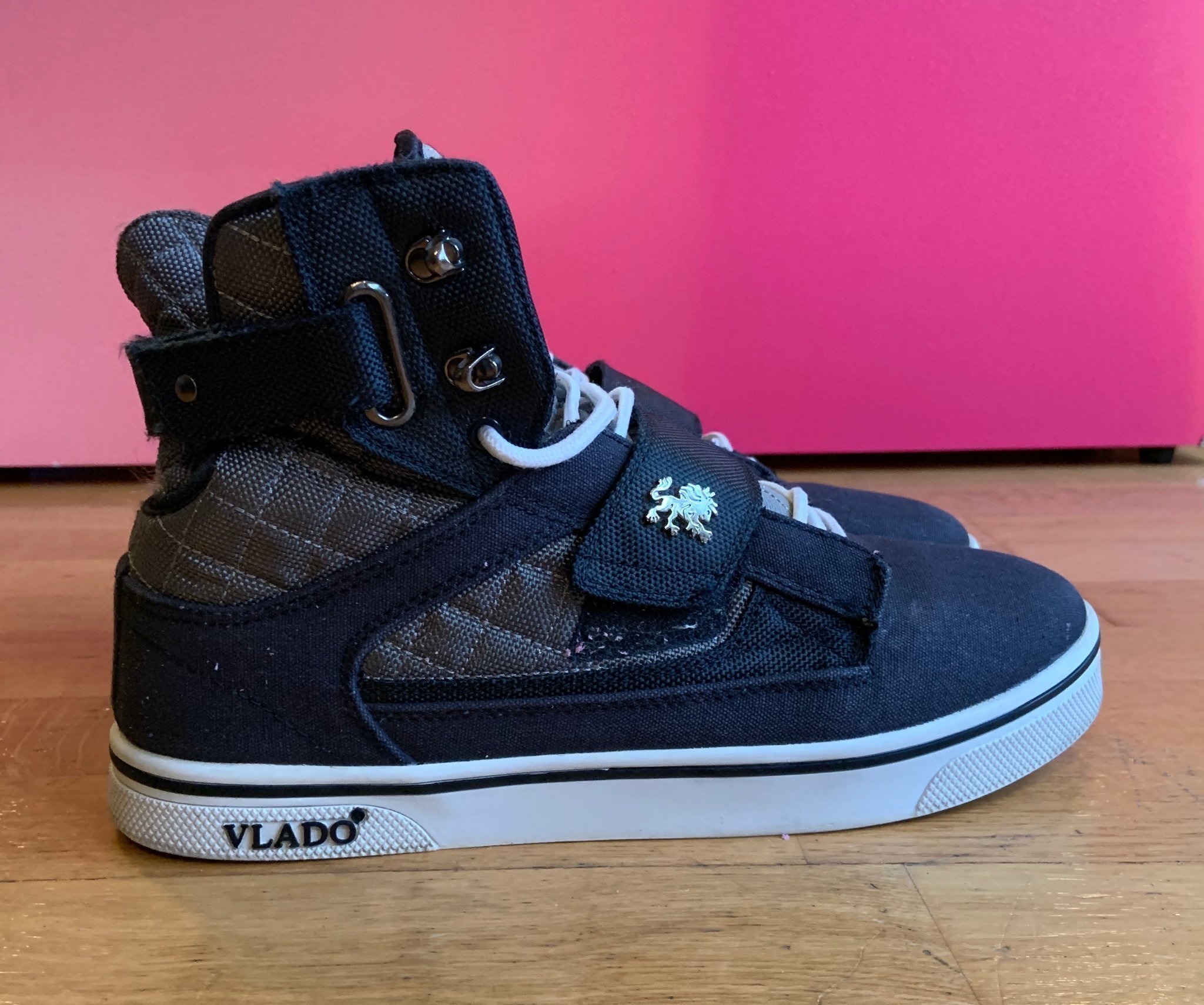 Internautes Vlado Footwear Mens Atlas 2, sneake