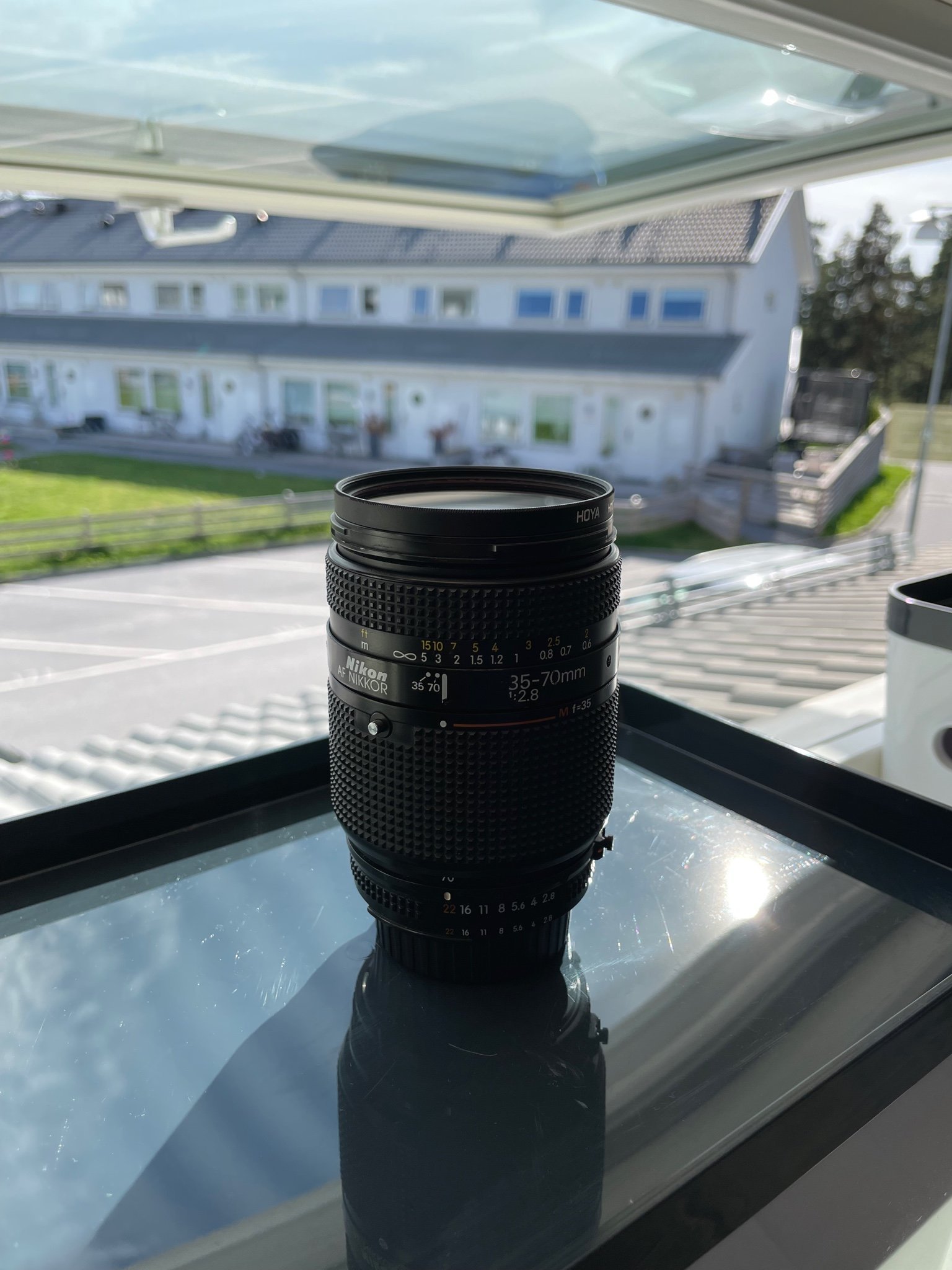 NIKON 3570mm/2.8 AF ZOOMNIKKOR Köp på Tradera (607852841)