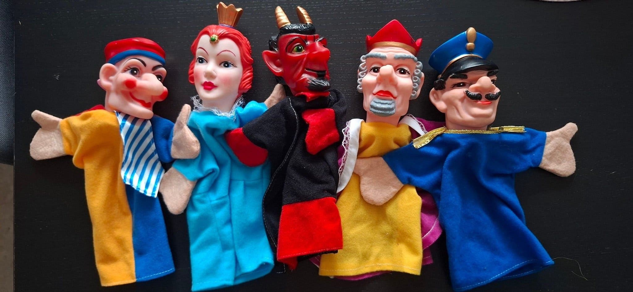 Hand puppets from Simba Toys - set of 5