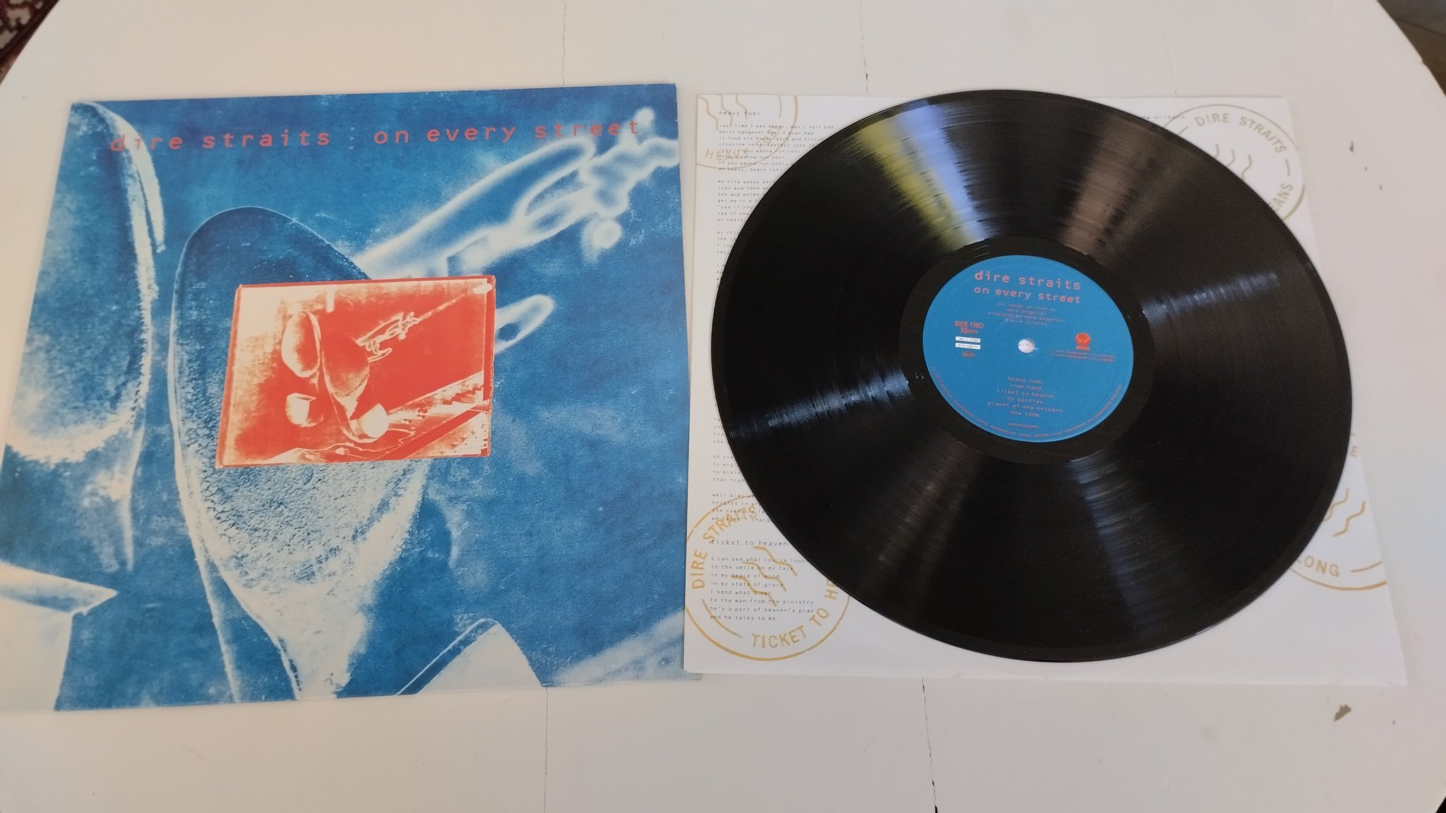 Dire Straits - On every street