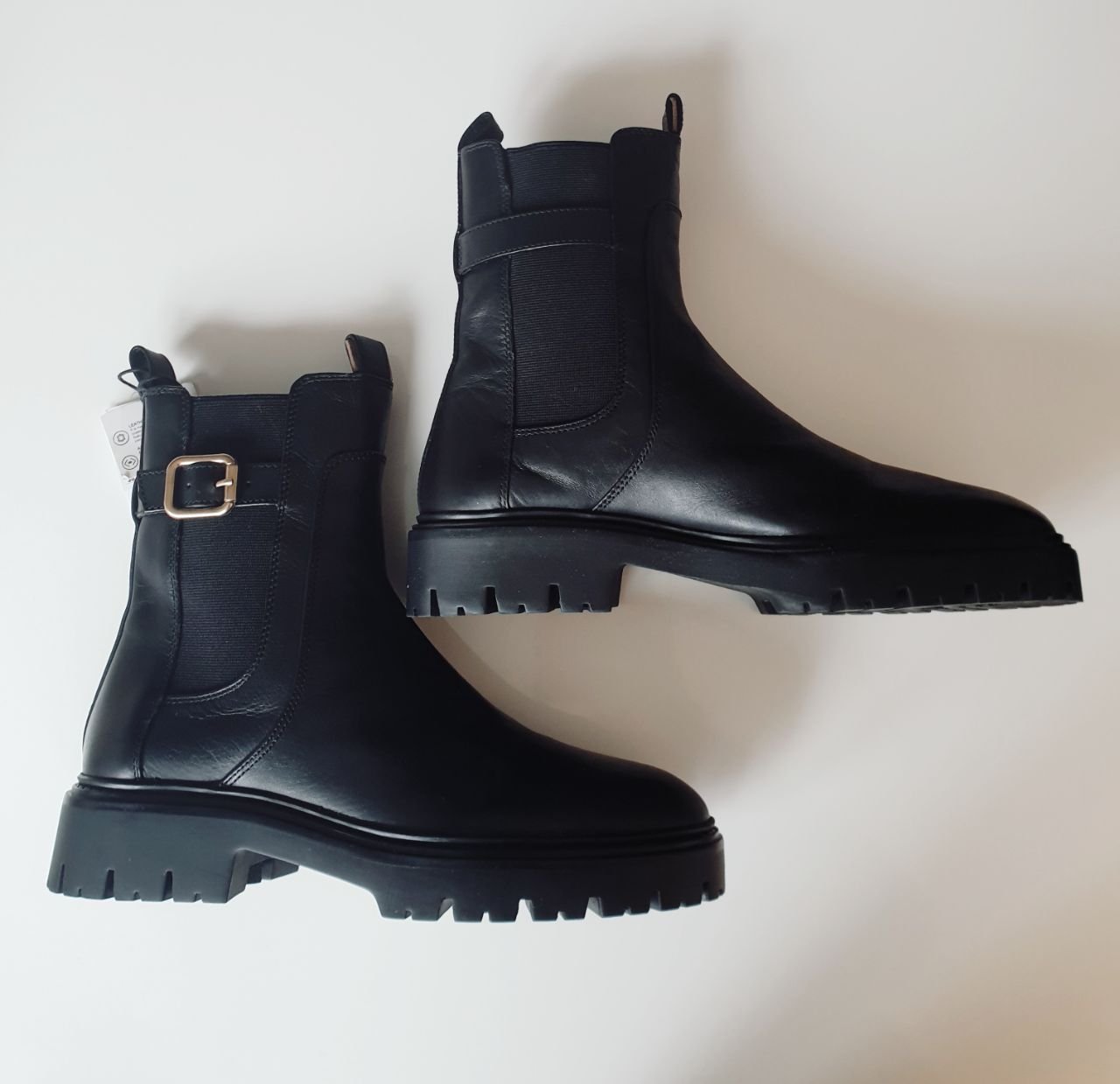 Nya Zara Chunky leather boots/ stövletter/ PLATÅSULA i Skinn, strl 38