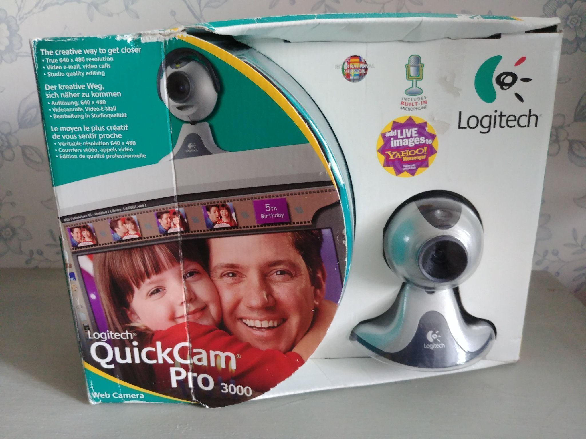 Logitech quickcam pro 3000 - famoushor