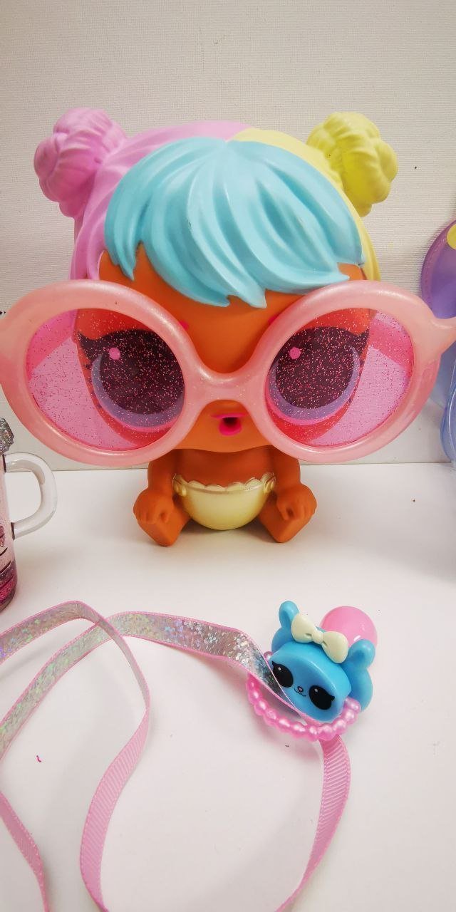 LOL Surprise Docka Stor Big med Tillbehör | Köp på Tradera (723718663)