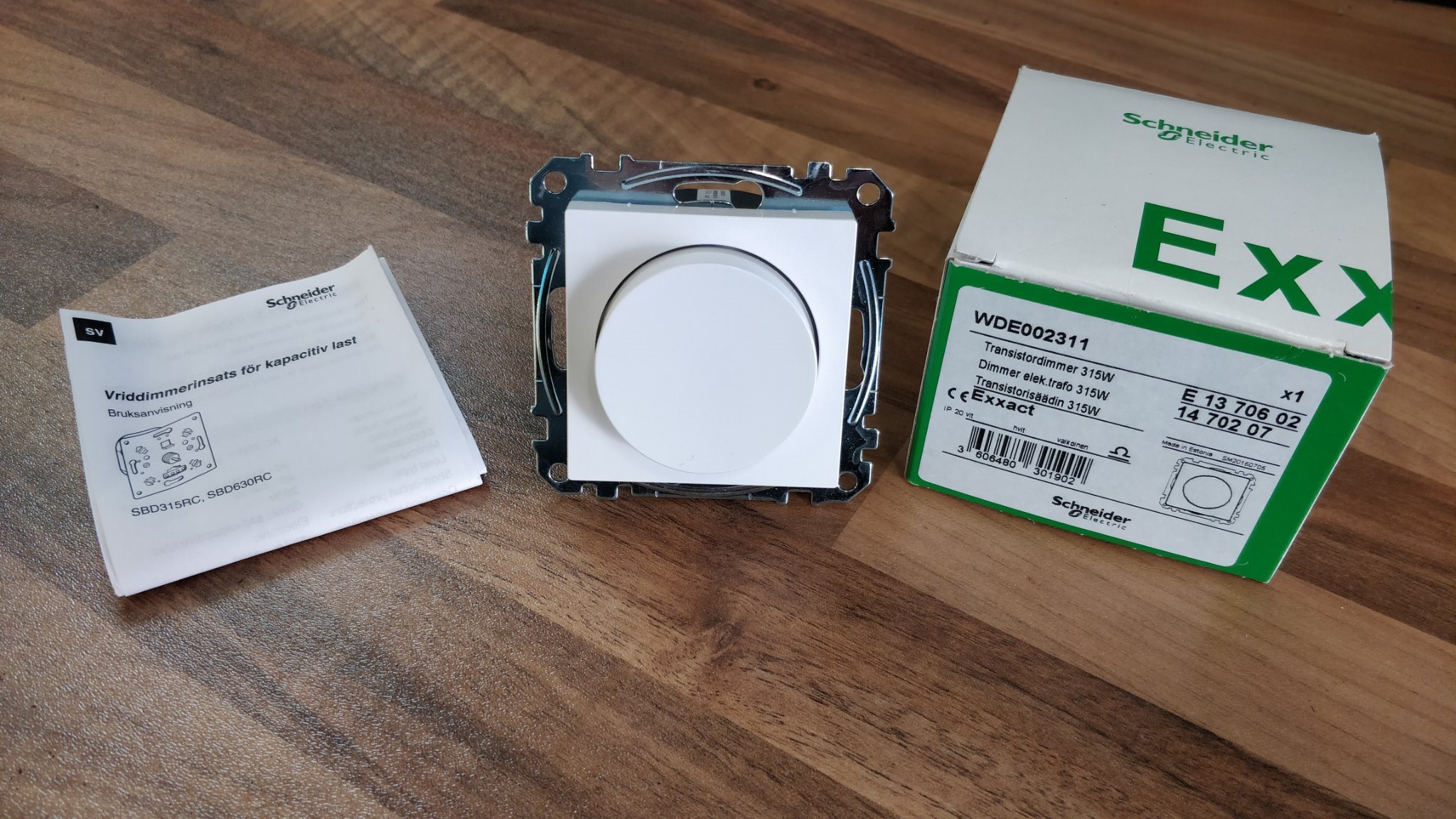 Schneider Exxact Dimmer 315W, vit (341231946) ᐈ Köp på Tradera