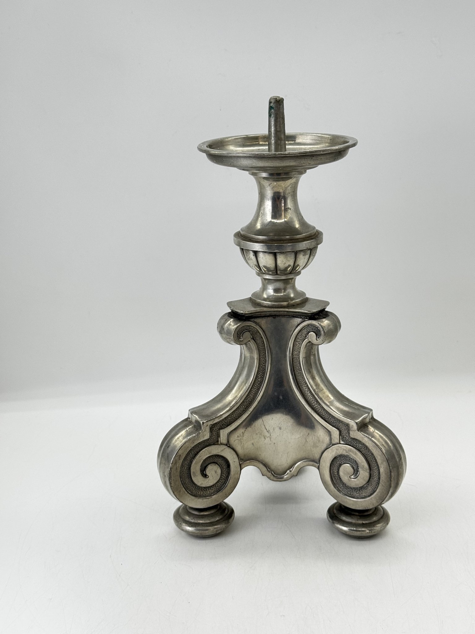 LJUSSTAKE I TENN BAROCKSTIL JLH JÖNKÖPINGS LÄNS HEMSLÖJD SVENSKT TENN