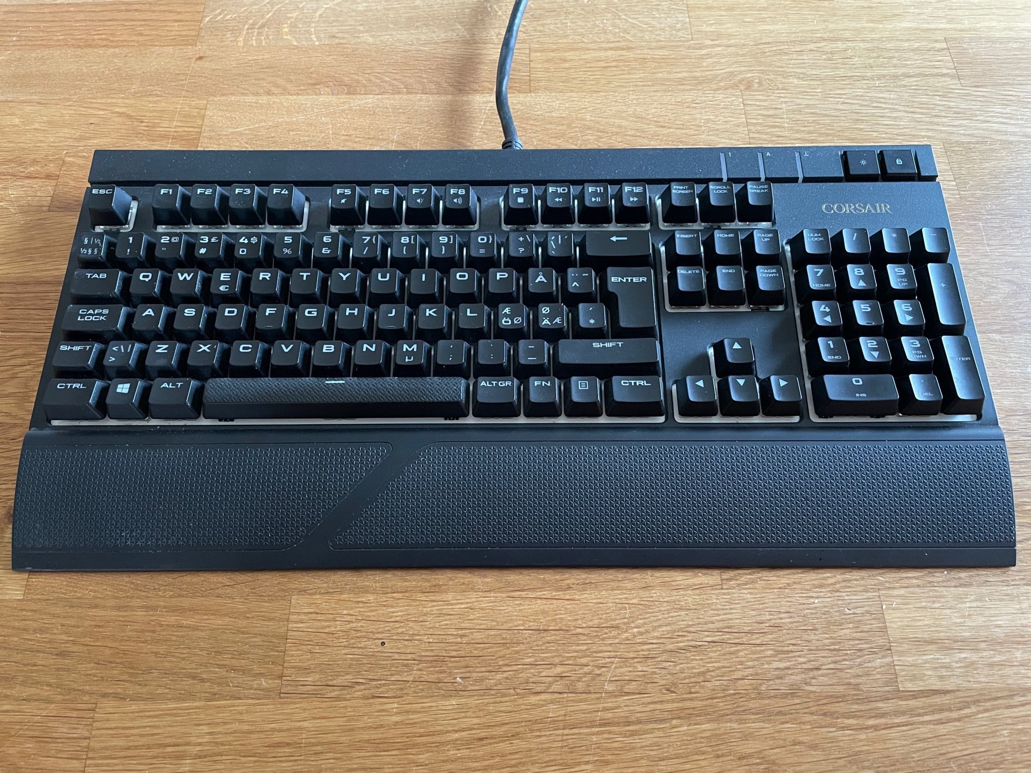 Corsair rgp0018 strafe rgb gamingtangentbord 427057662 k p p tradera