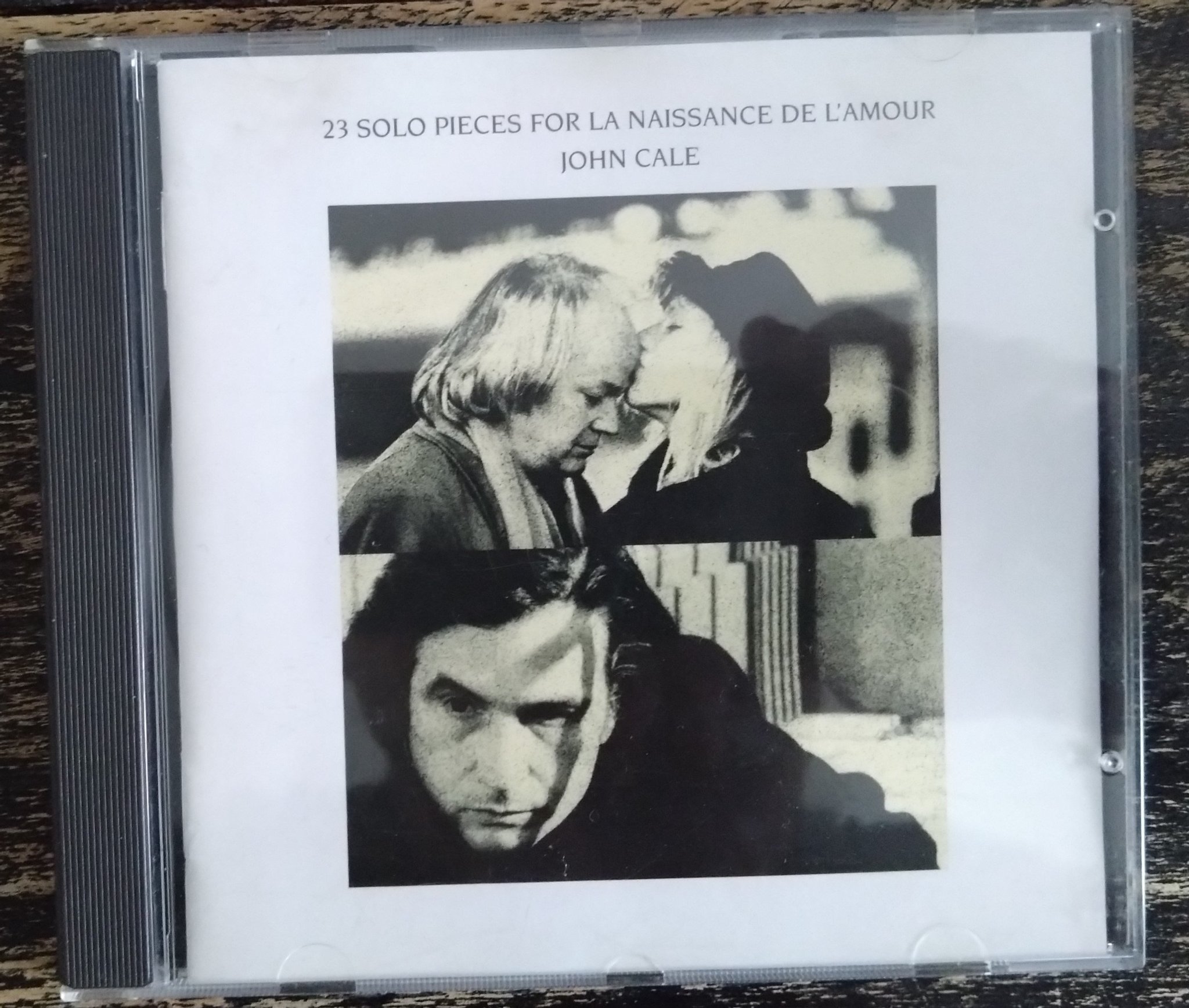 Se produkter som liknar CD John Cale 23 Solo Pieces F.. på Tradera