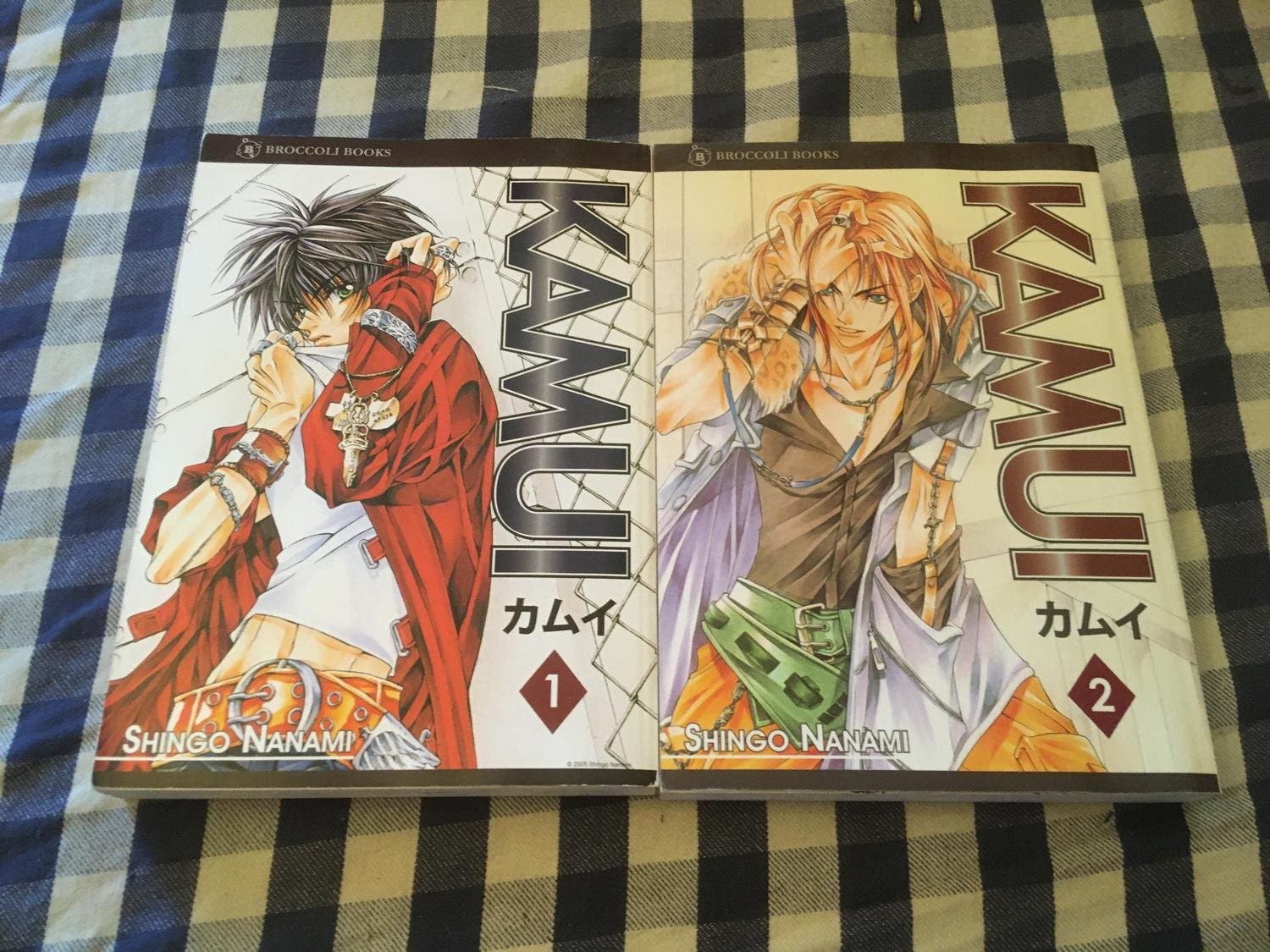 Kamui manga volumes 1 and 2 in English