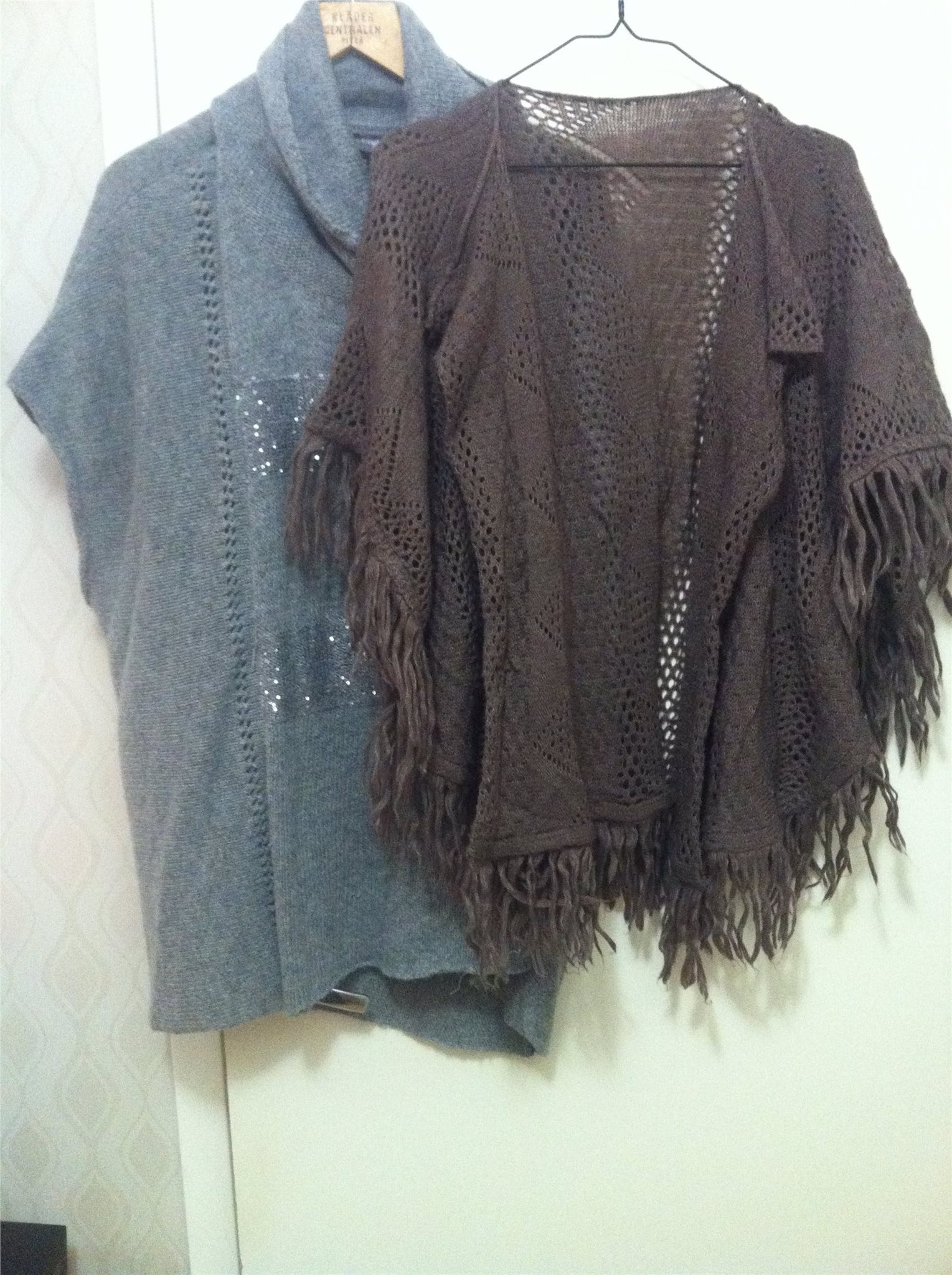 tröja + poncho strl One size. size. size. e68182 tröja + poncho strl One size. size. size. e68182