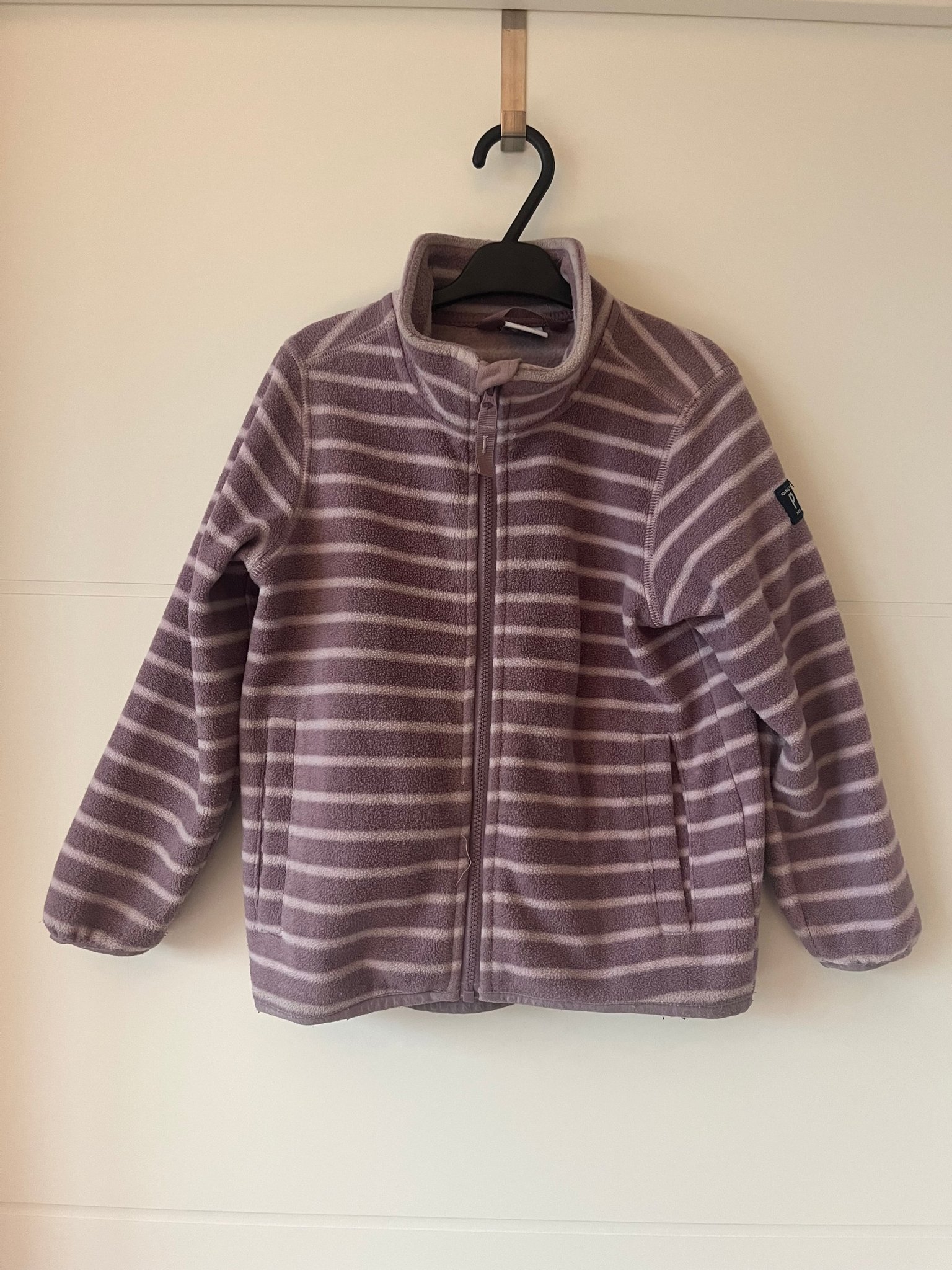 Se produkter som liknar Polarn O. Pyret fleece, storl.. på Tradera ...