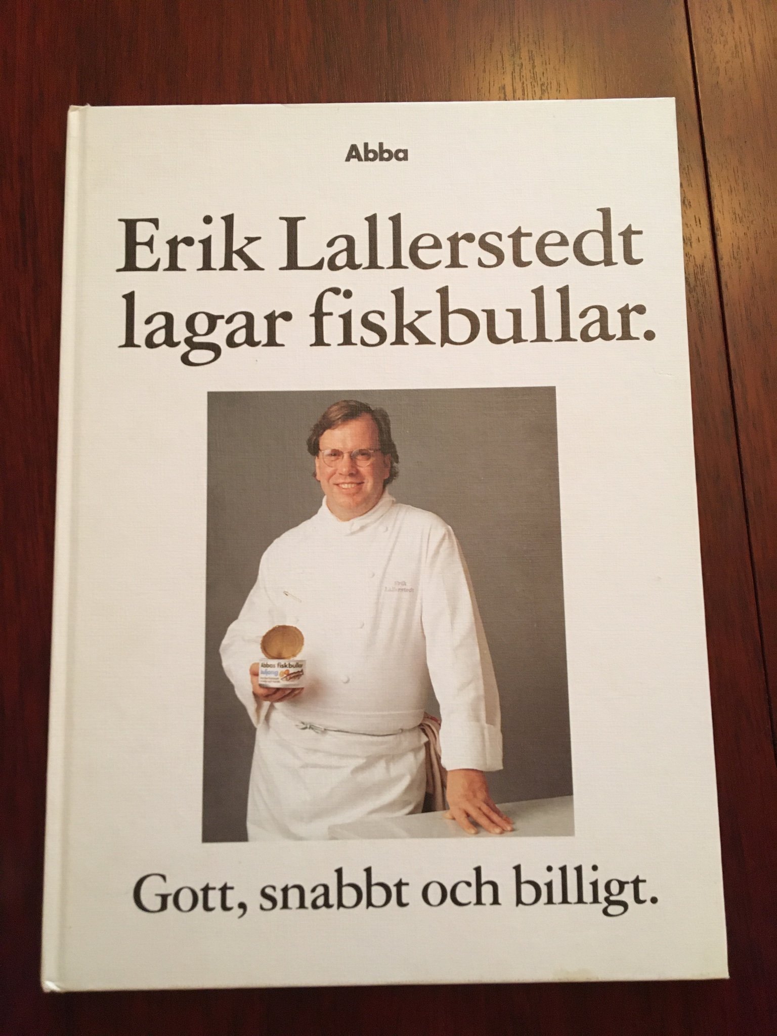 Erik Lallerstedt lagar fiskbullar kokbok (414412079) ᐈ Köp på Tradera
