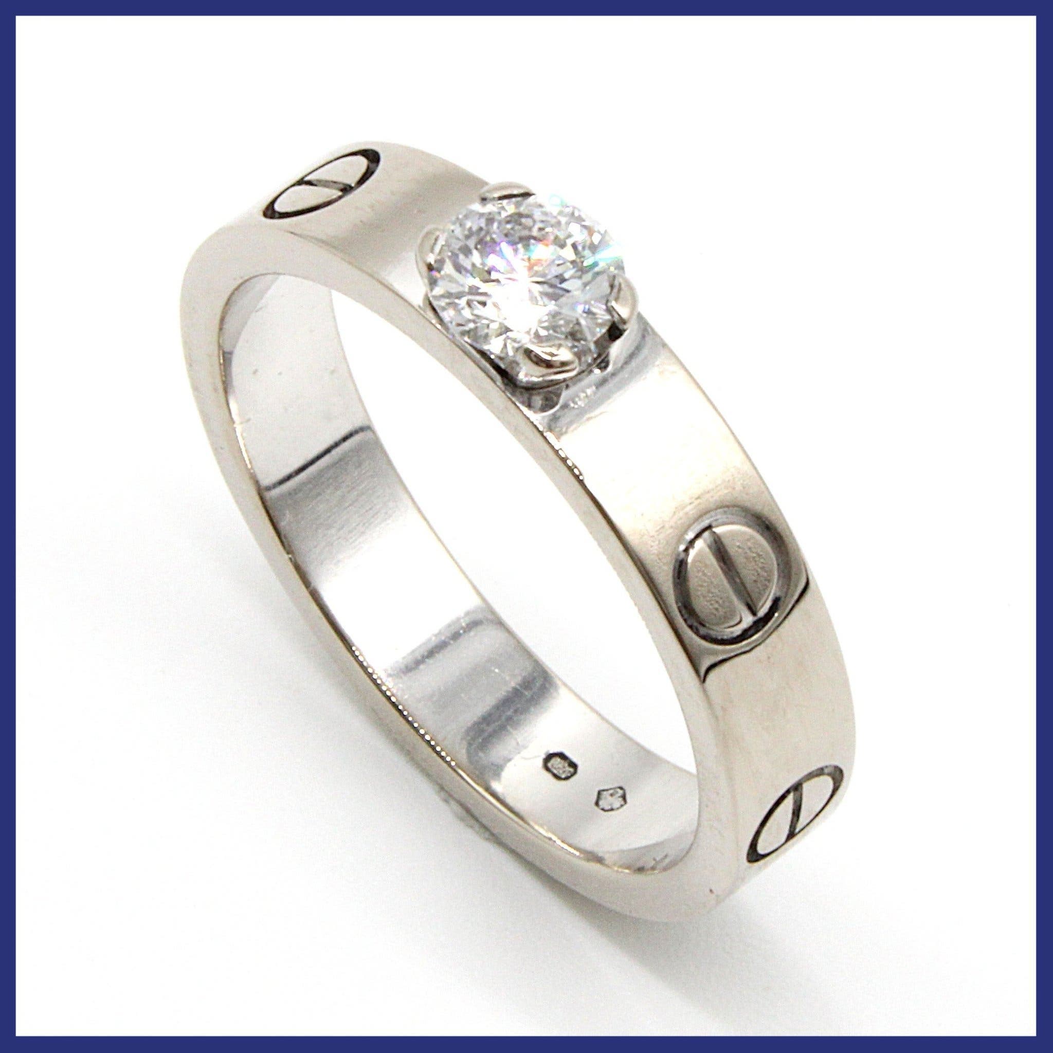 CARTIER Love ring, 18K vitguld, naturlig diamant (0,28ctv), med certifikat