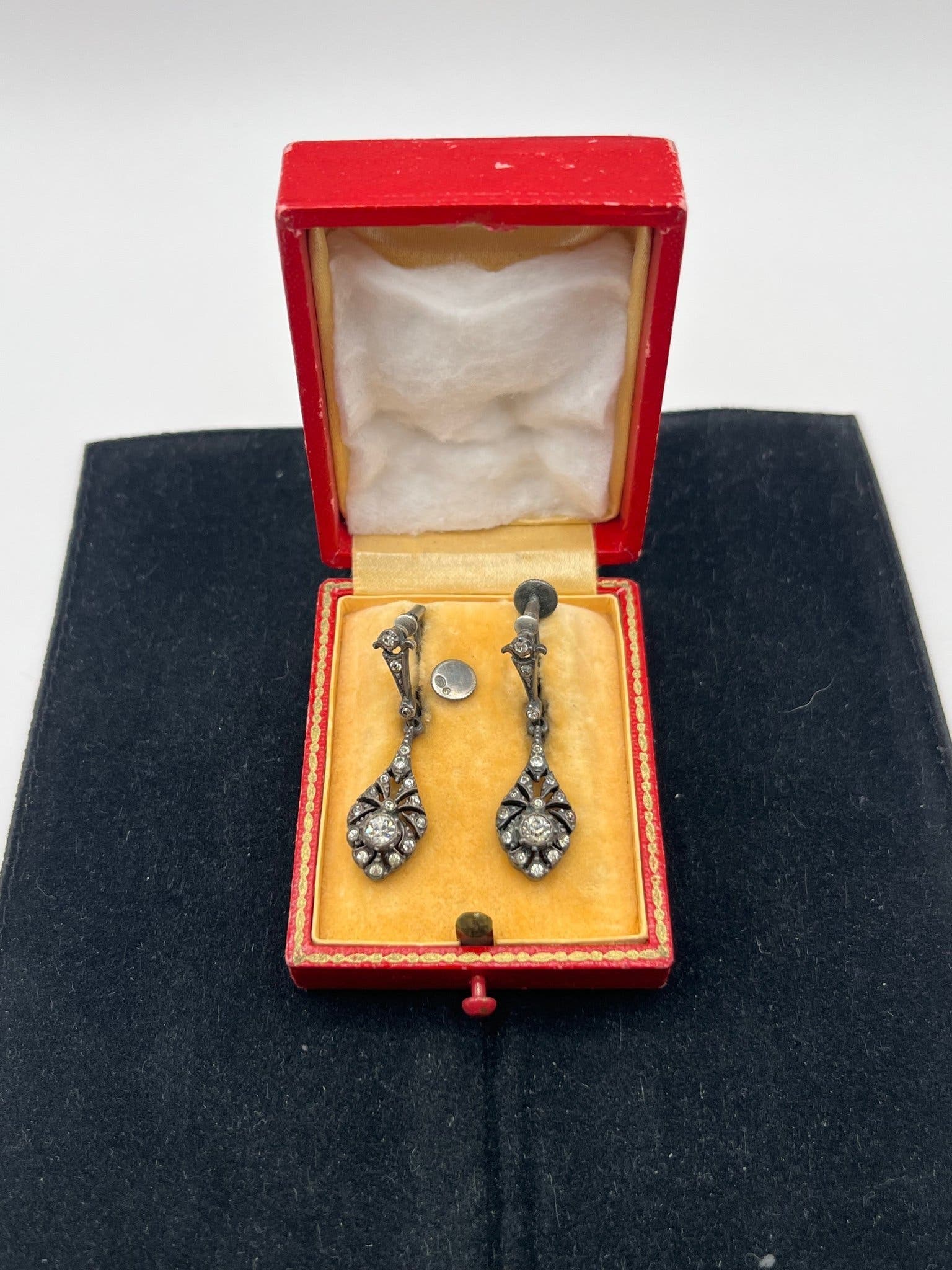 Antika örhängen i 935 silver med strass från 1920-30-talet