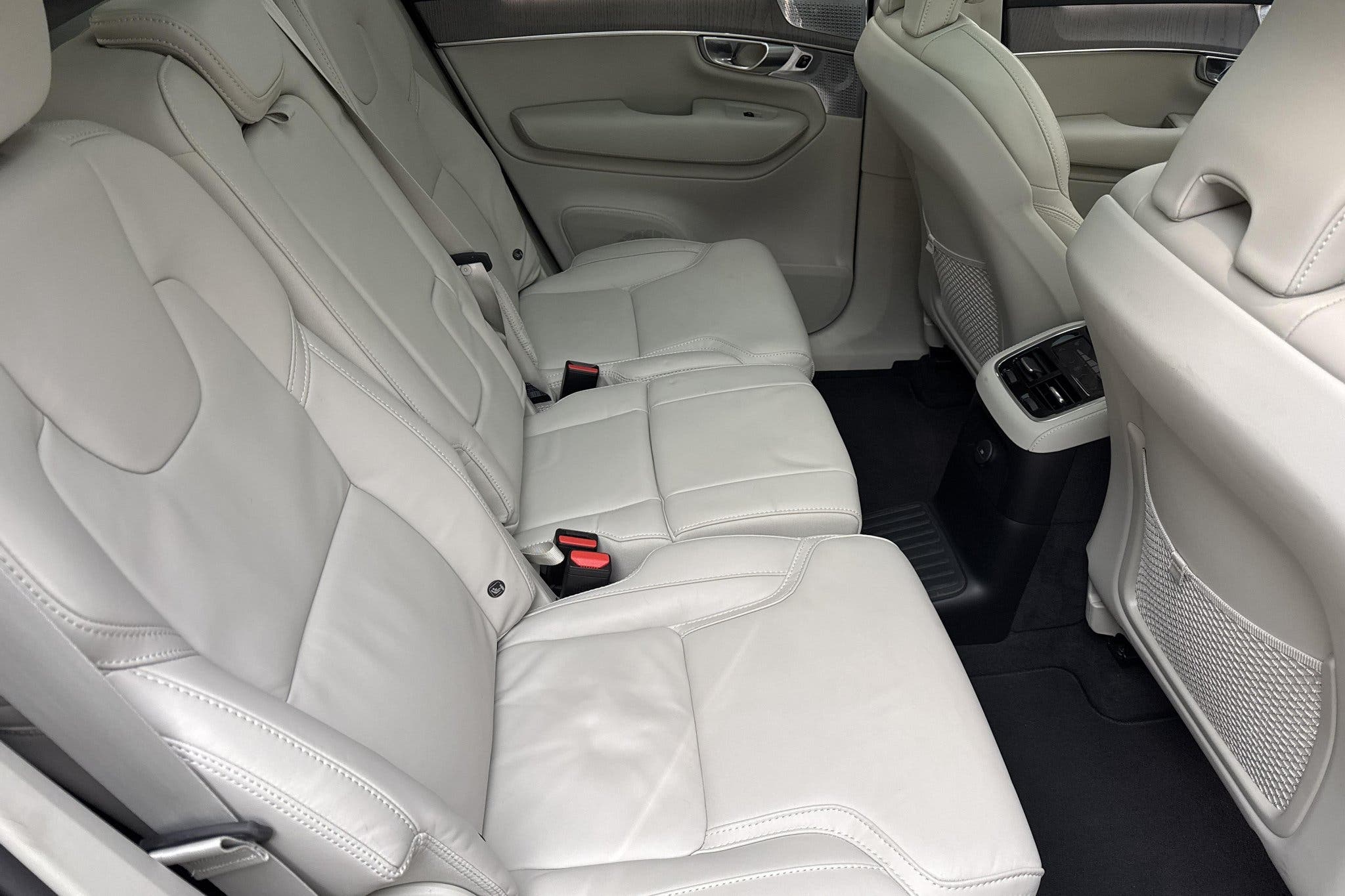 Volvo XC90 T8 Plug-In Hybrid AWD Geartronic, 8-trins, 456ps, 2026