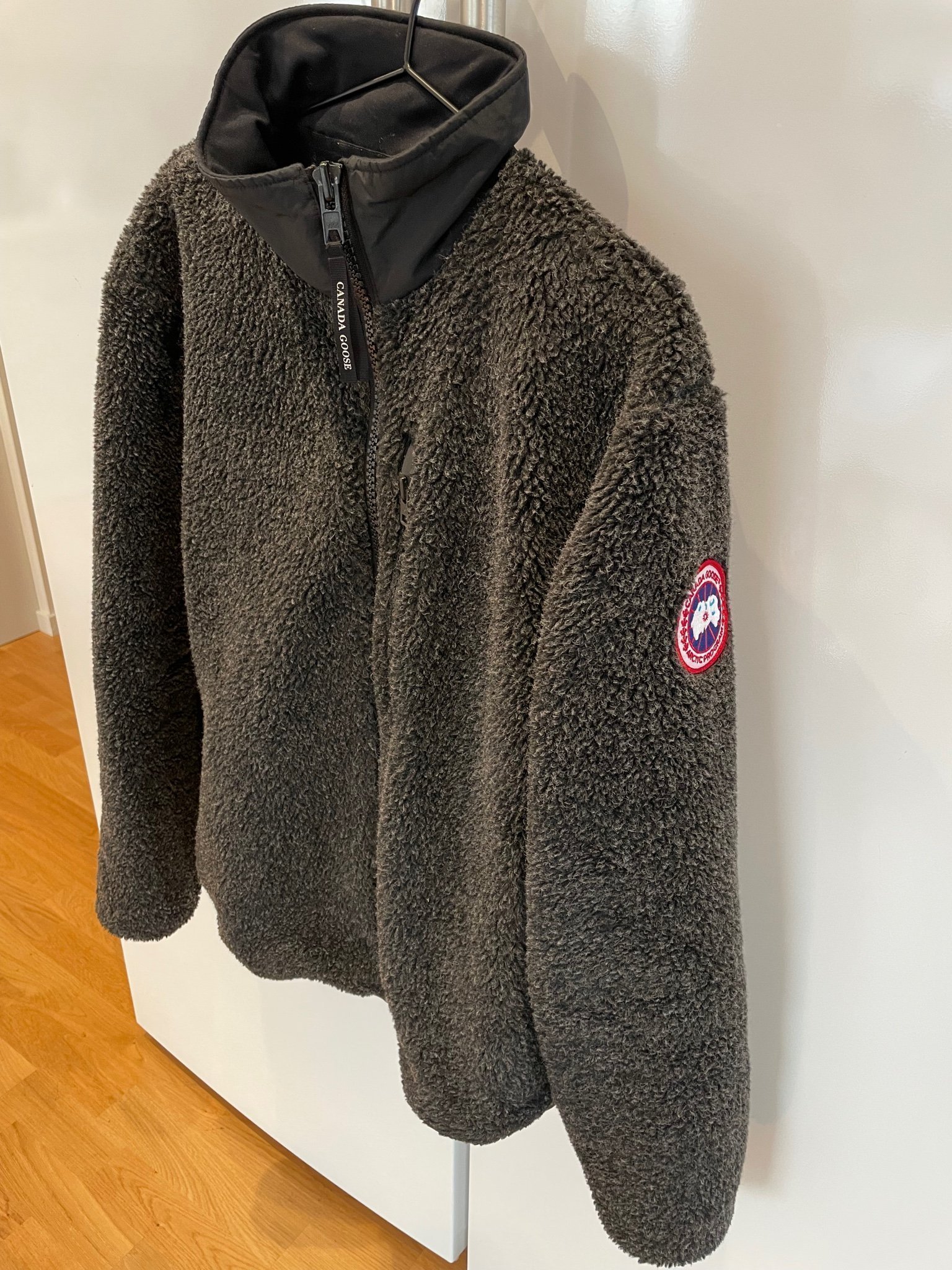 Canada Goose Kelowna Fleece Jacket Köp på Tradera (565177420)