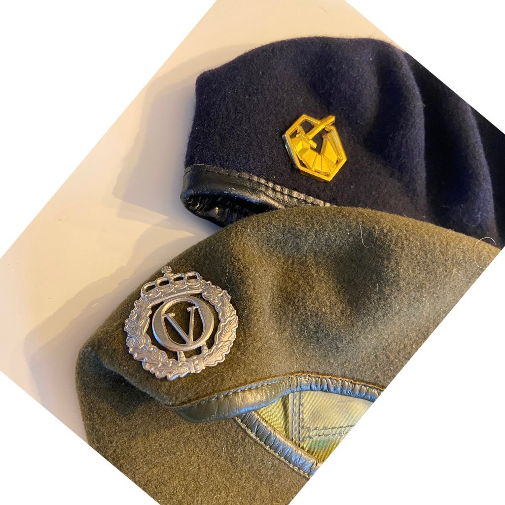 Militär basker Köp på Tradera (614856239)