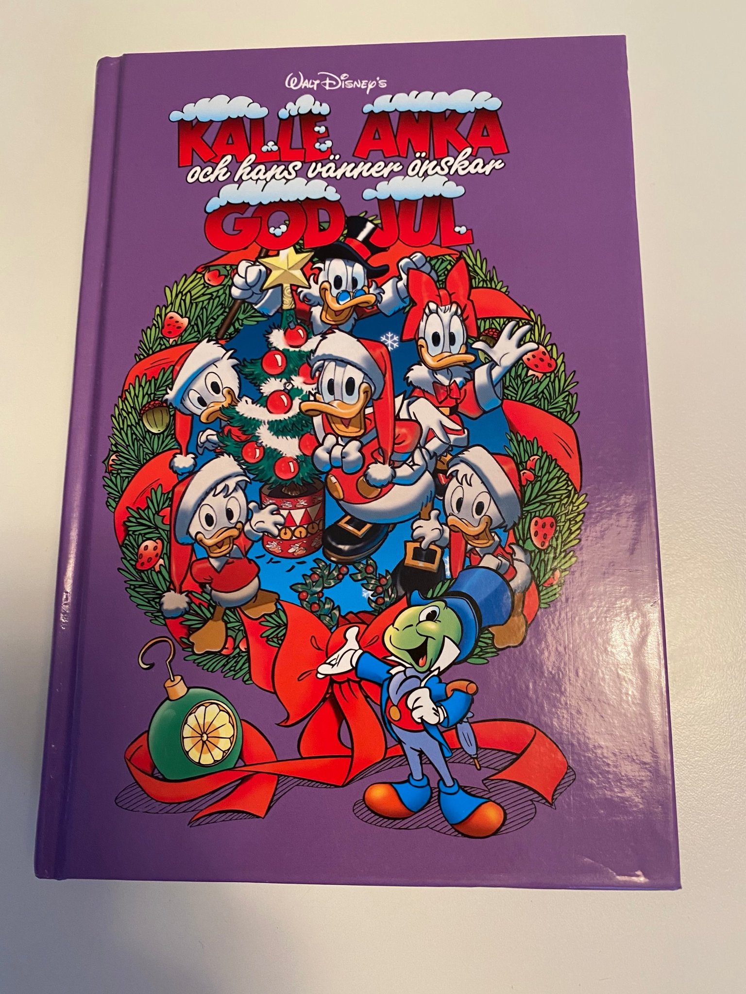 Kalle Anka och hans vänner önskar God Jul 18 (407838206) ᐈ Köp på Tradera