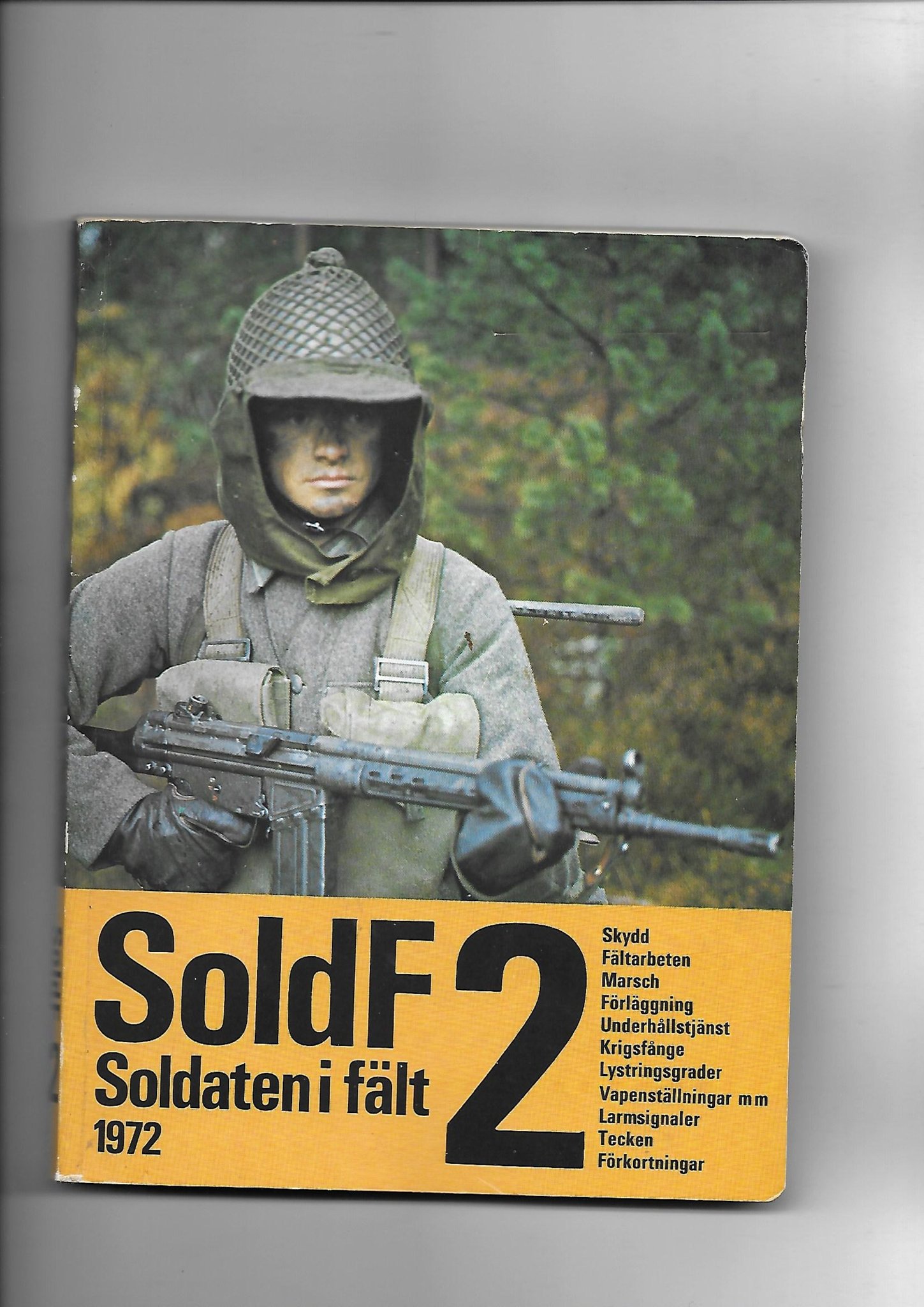 soldaten i fält 2 1972 (407097972) ᐈ Köp på Tradera