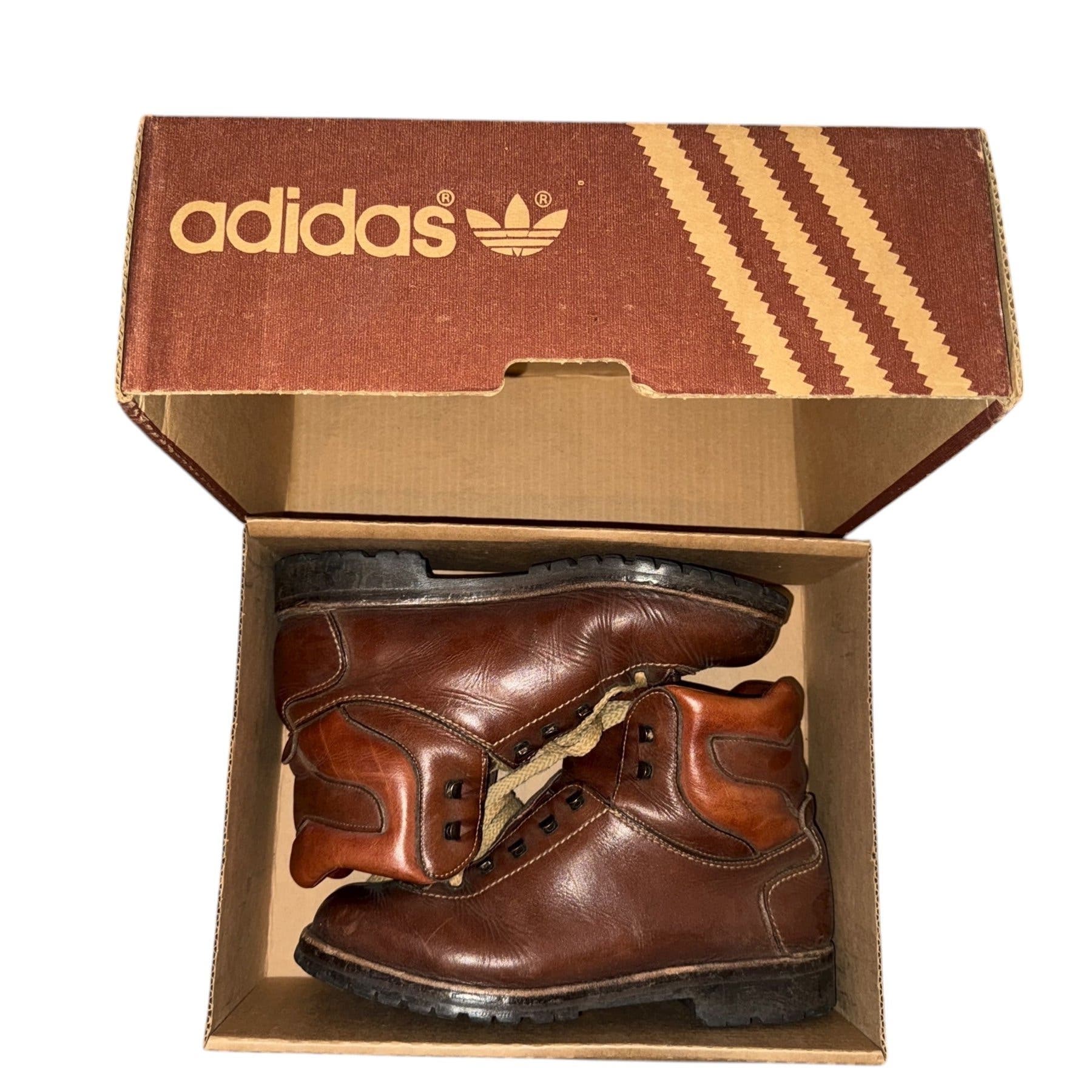 Vintage Adidas Wanderschuhe der 1980er in Größe UK9 aus Italien
