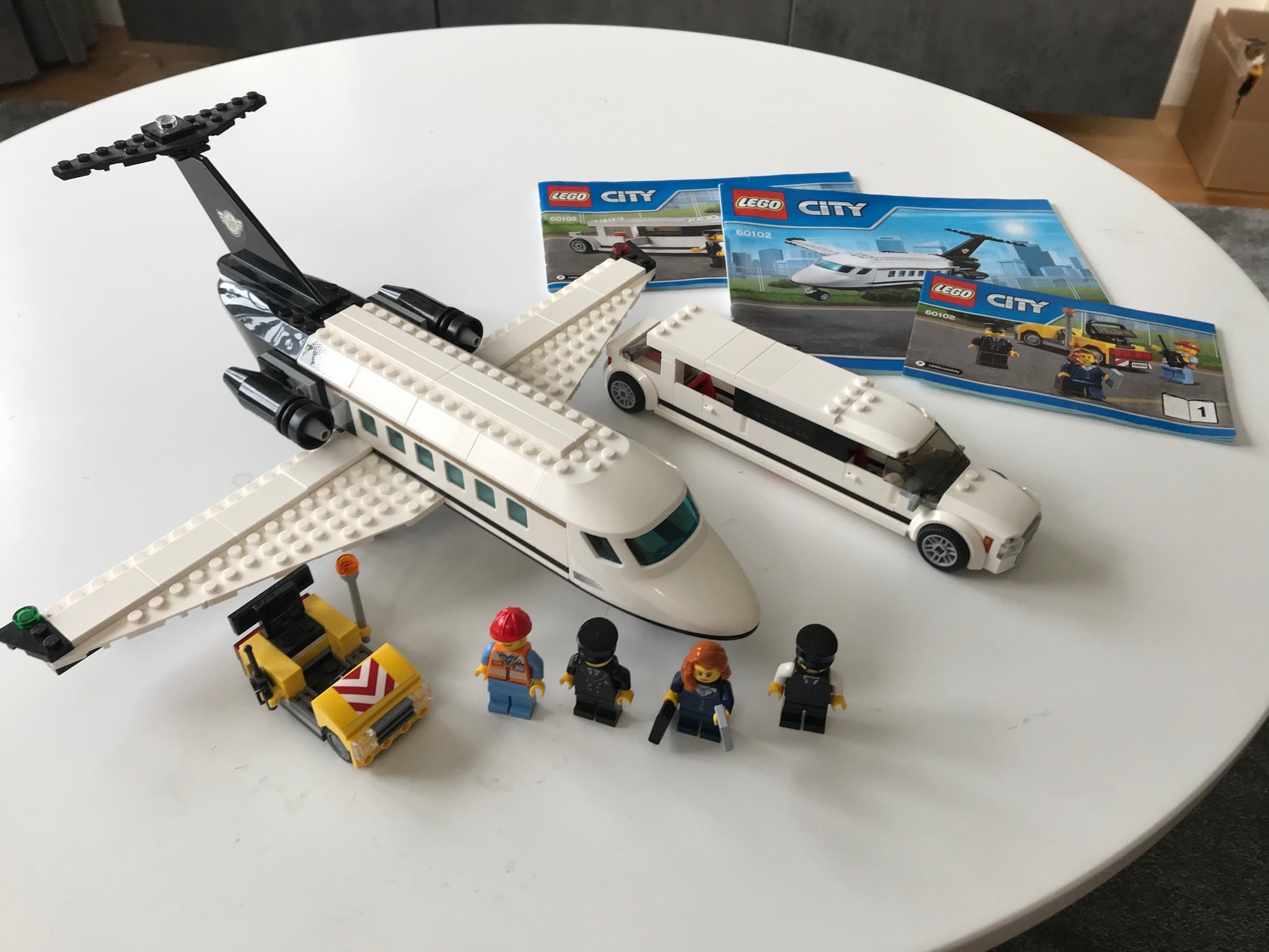 lego city airport vip service 60102 animation