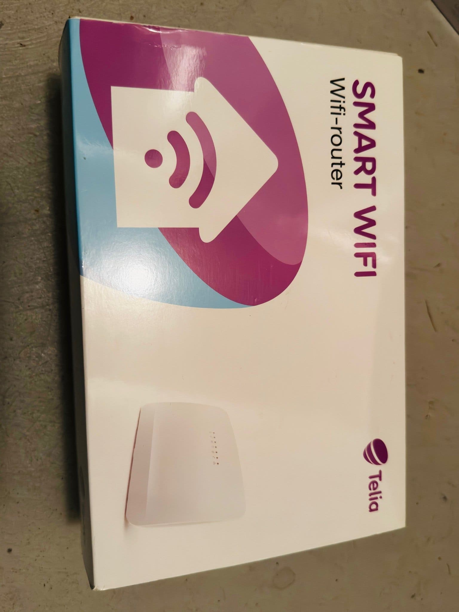 Se produkter som liknar Telia Smart Wifi Router på Tradera (711058528)