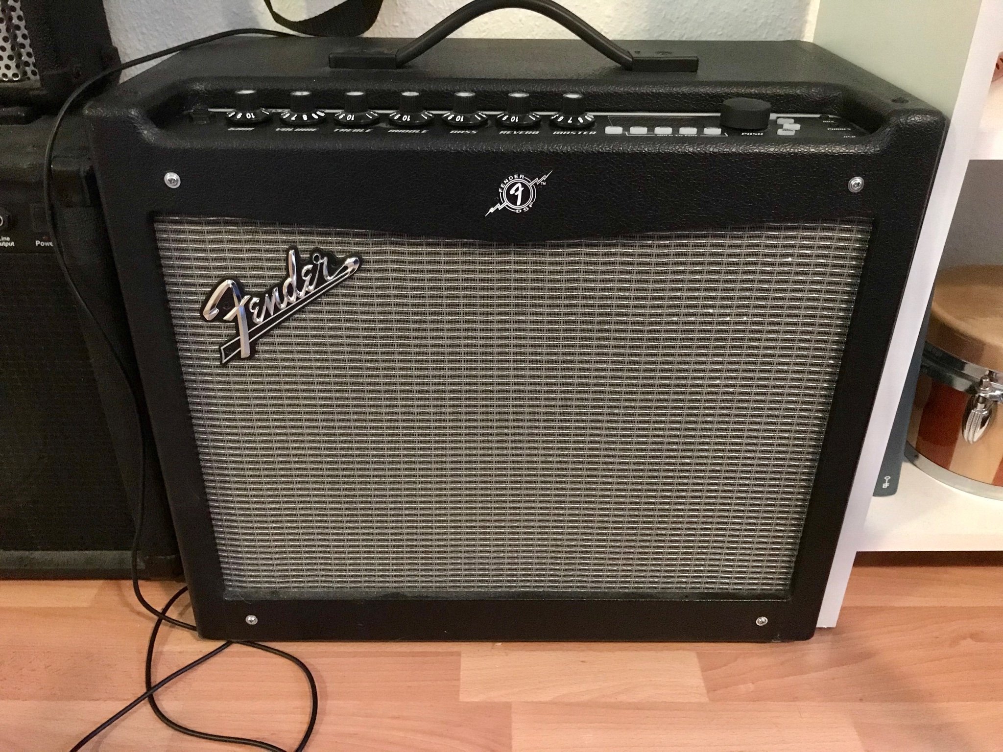 Fender Mustang 3 V2 (407910463) ᐈ Köp på Tradera