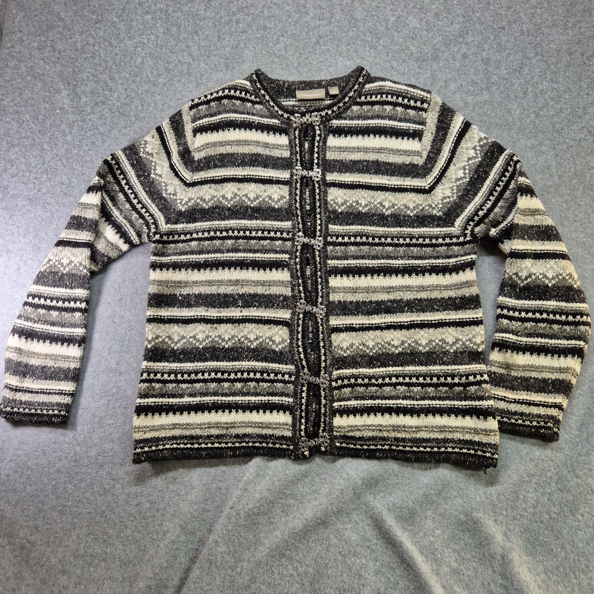 Croft & Barrow Nordisk inspirerad kofta i ullblandning! Storlek L