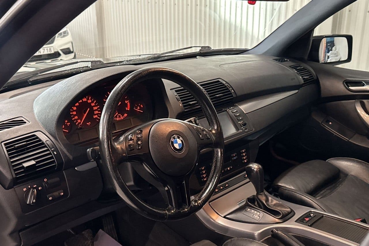 BMW X5 3.0i Automatic, 231hp, 2003