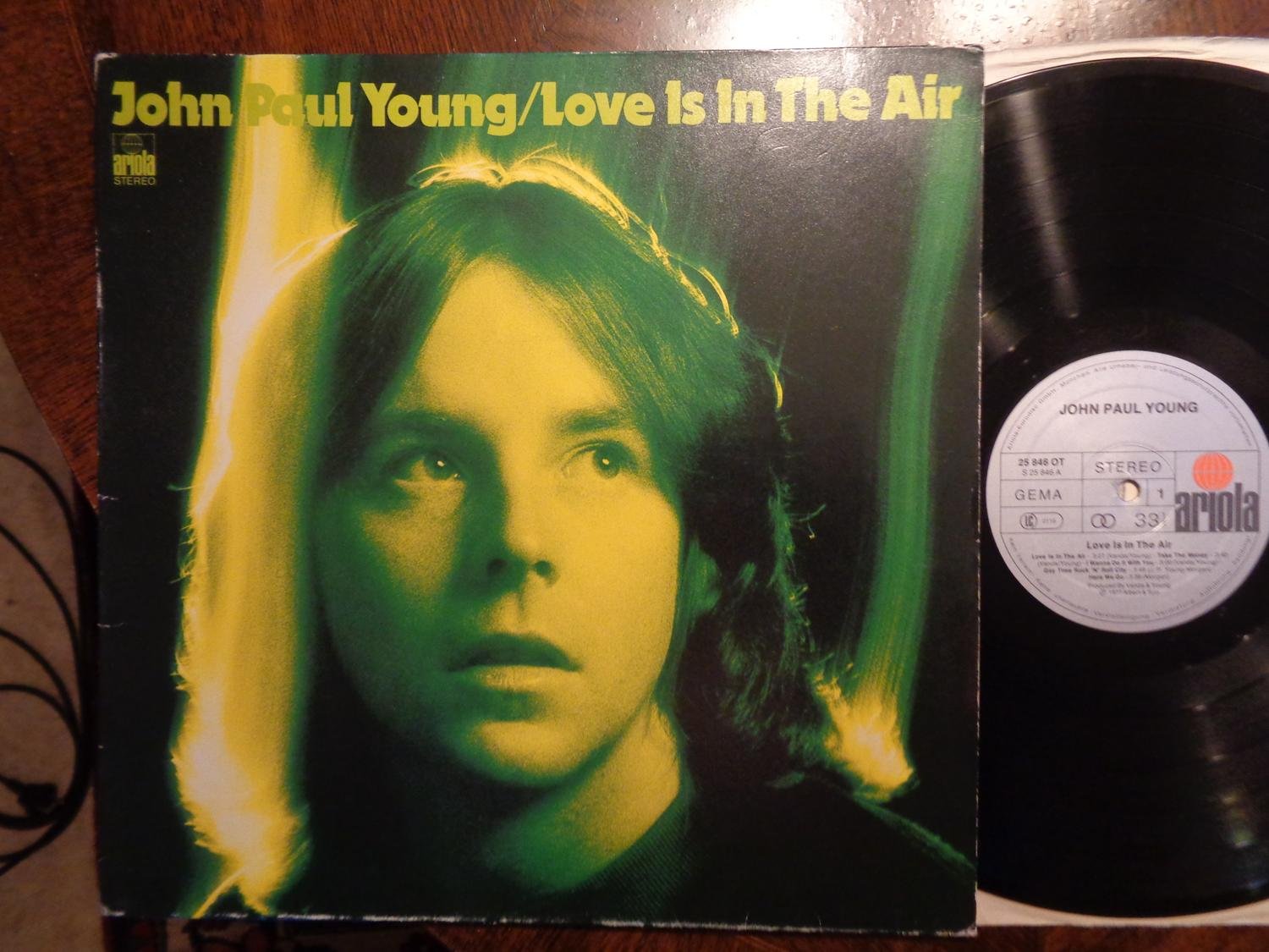 John Paul Young Love Is In The Air Testo